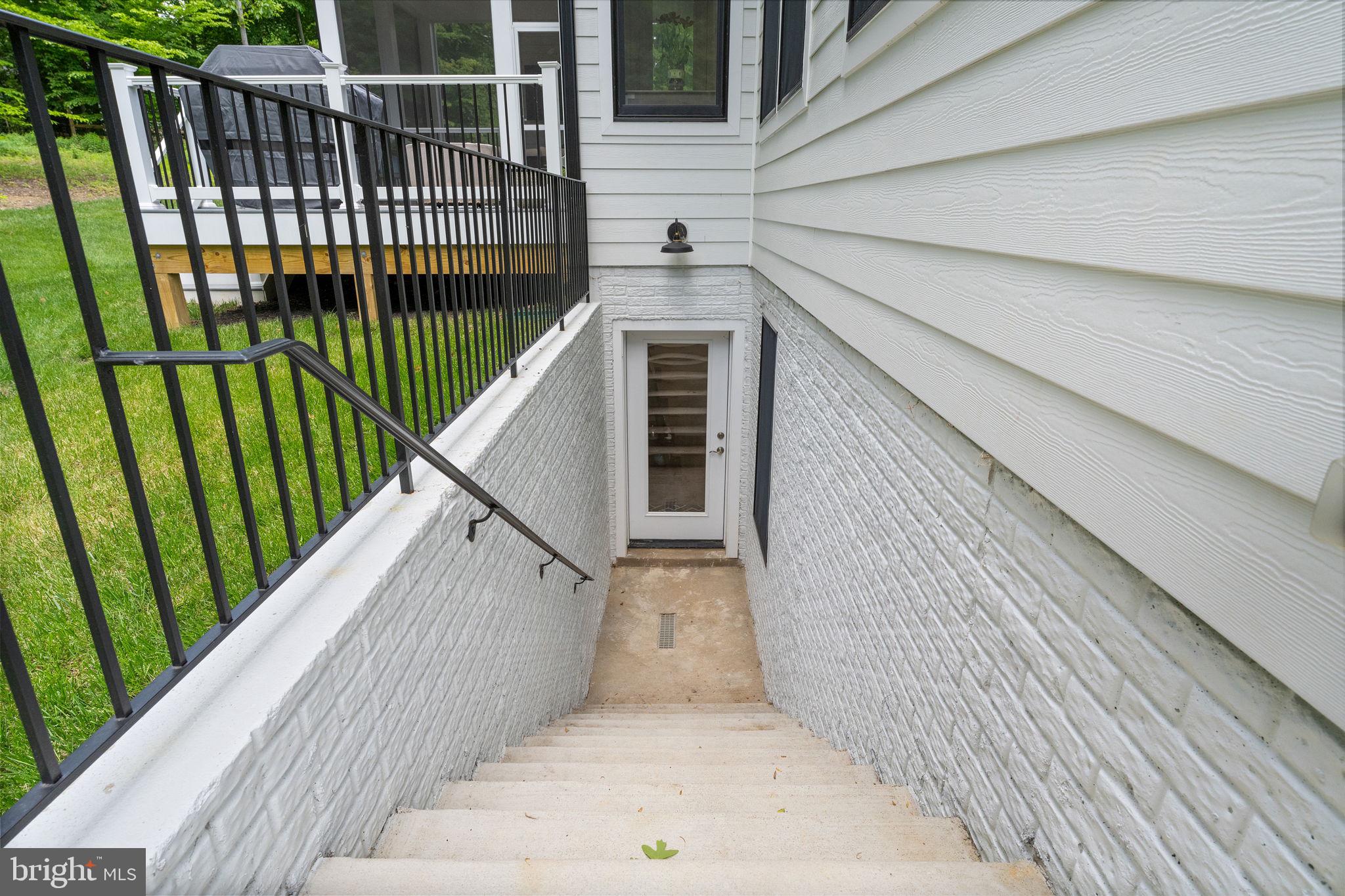 MANTUA HILLS - Residential