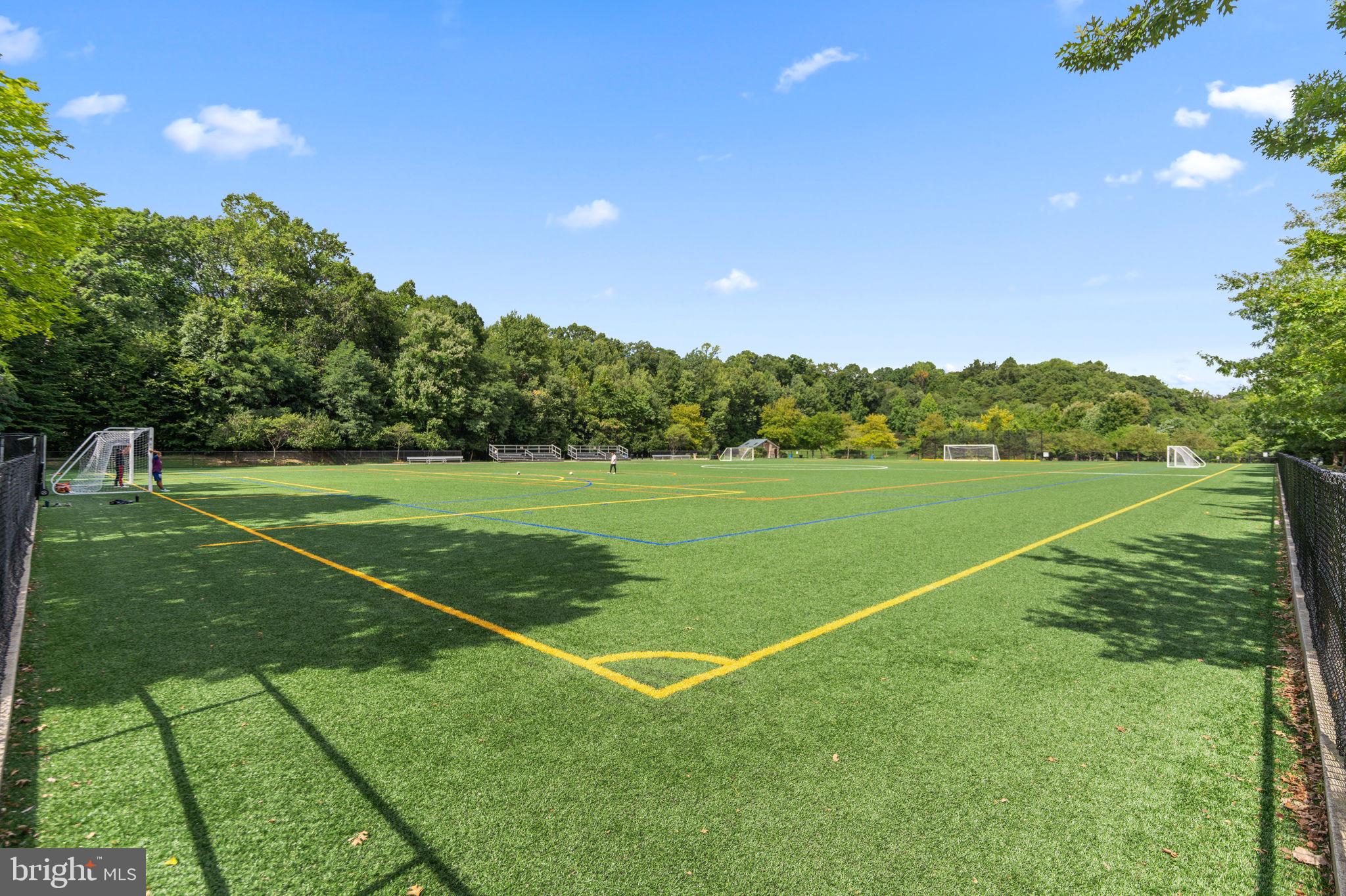 MANTUA HILLS - Residential
