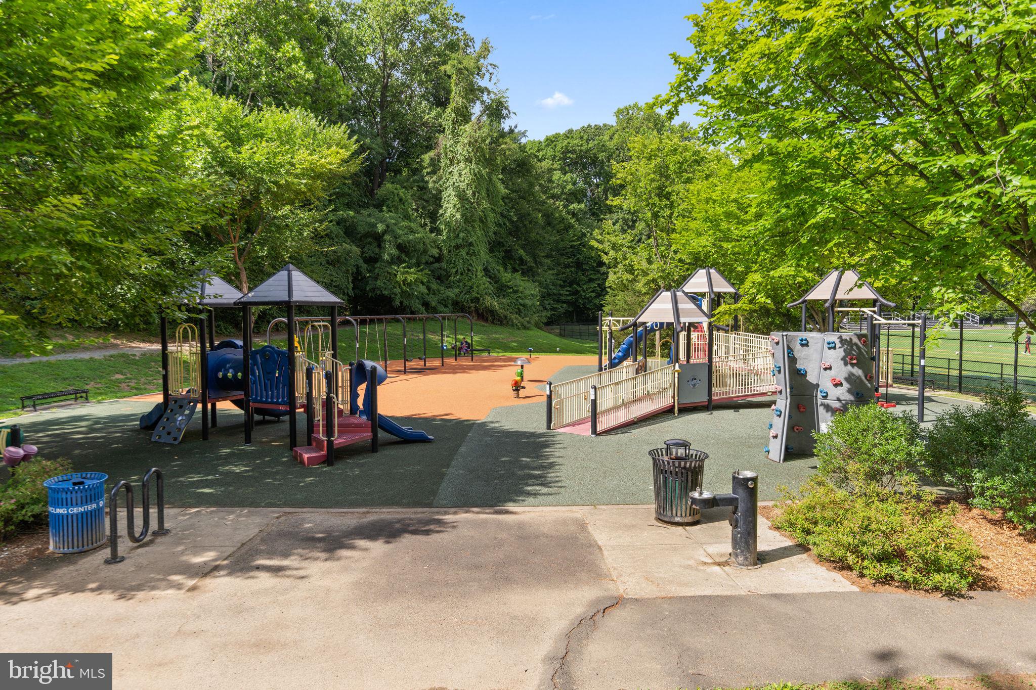 MANTUA HILLS - Residential