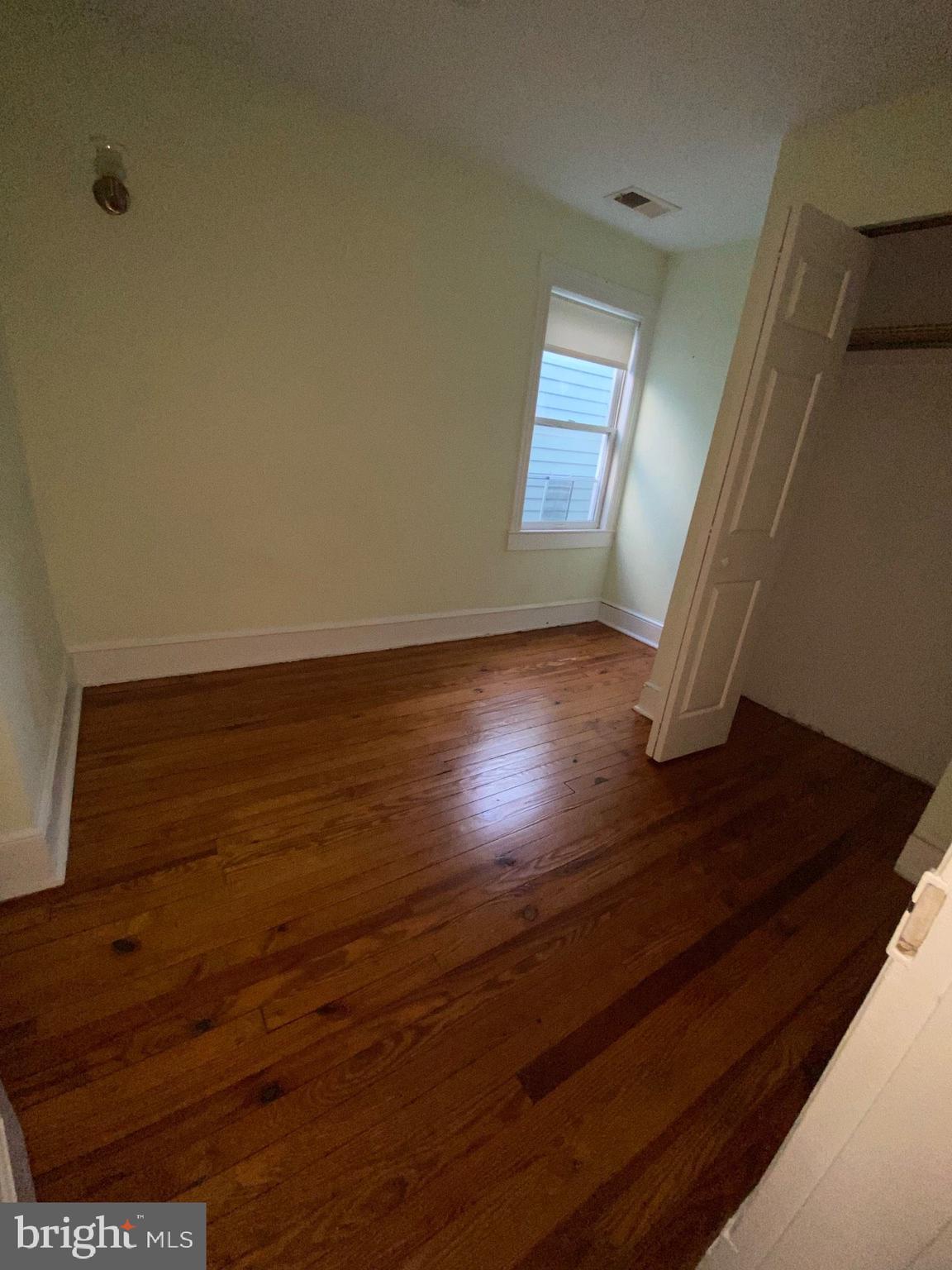 CARRIAGE WORKS - Residential Lease