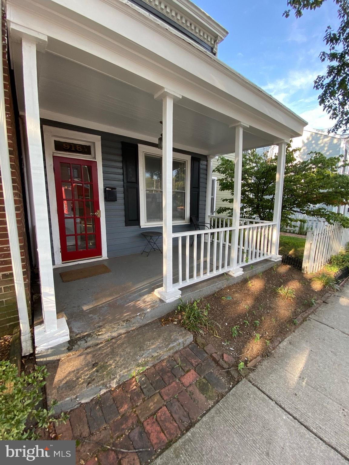 CARRIAGE WORKS - Residential Lease