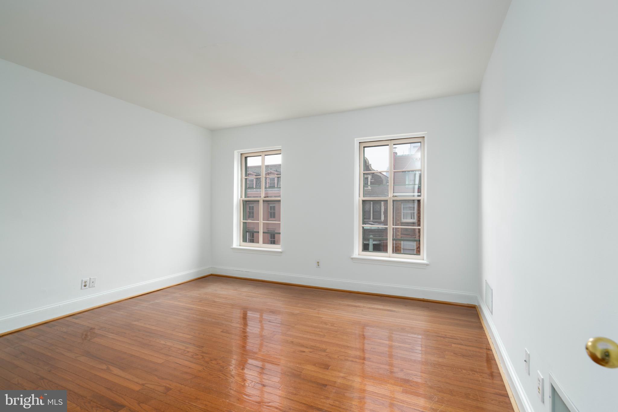 FAIRMOUNT - Residential