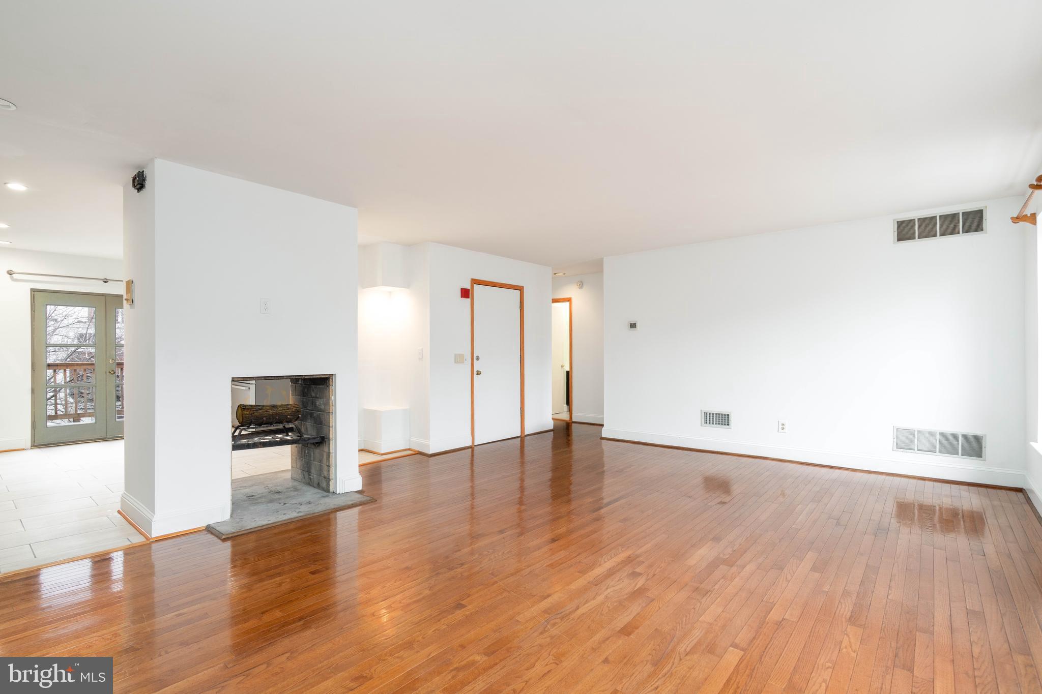 FAIRMOUNT - Residential