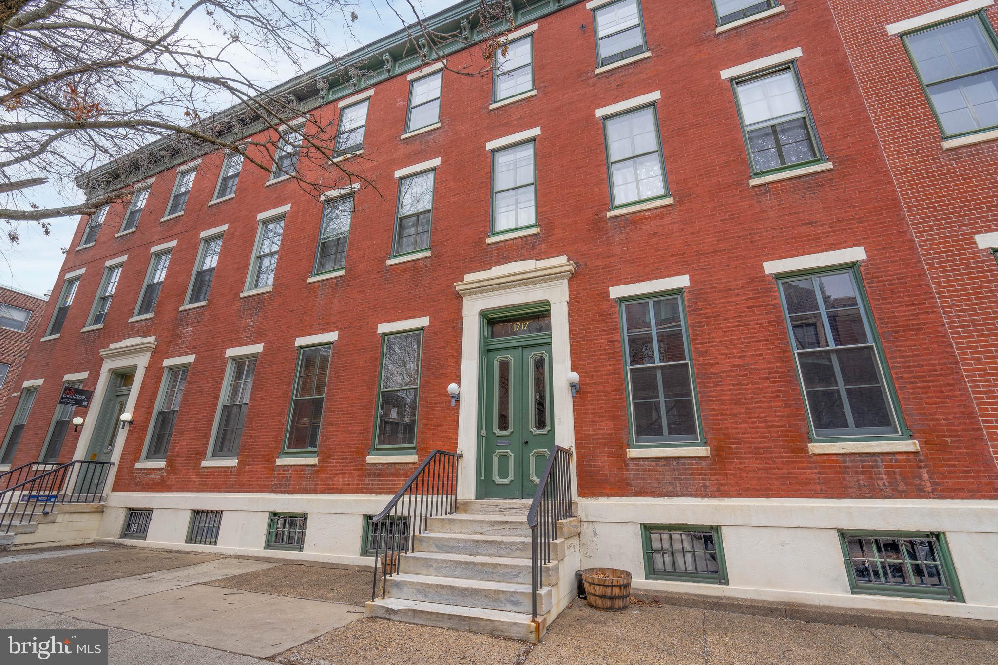 FAIRMOUNT - Residential