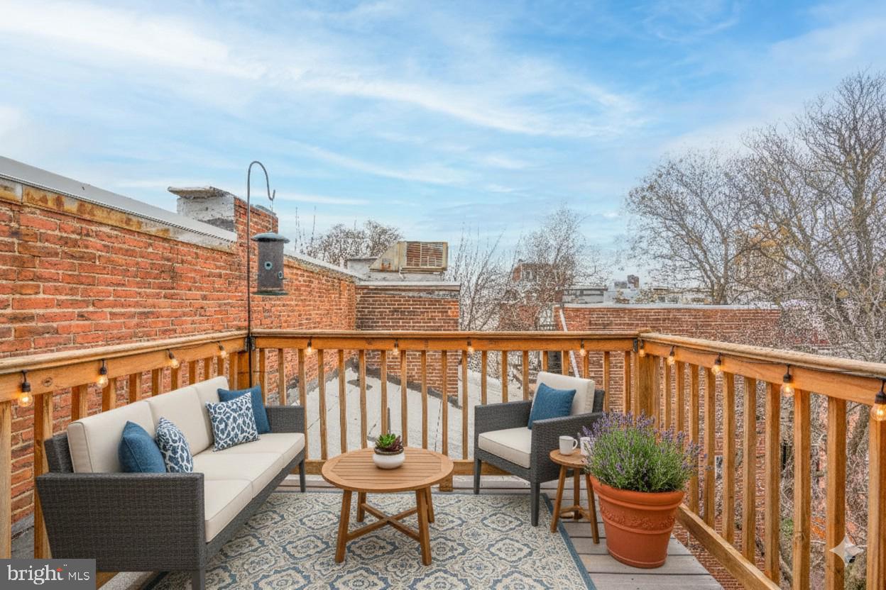 FAIRMOUNT - Residential