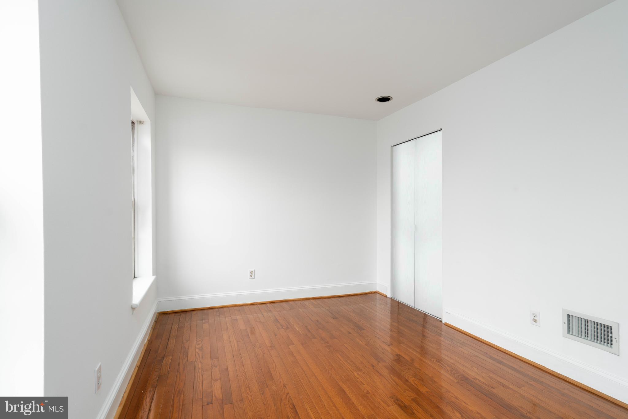 FAIRMOUNT - Residential