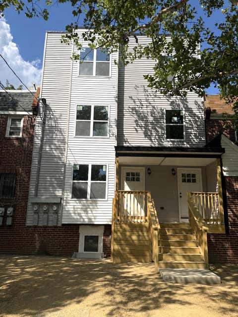 Townhouse For Rent - 568 Pfeiffer Street #C<br/> Camden County, CAMDEN, NJ 08103