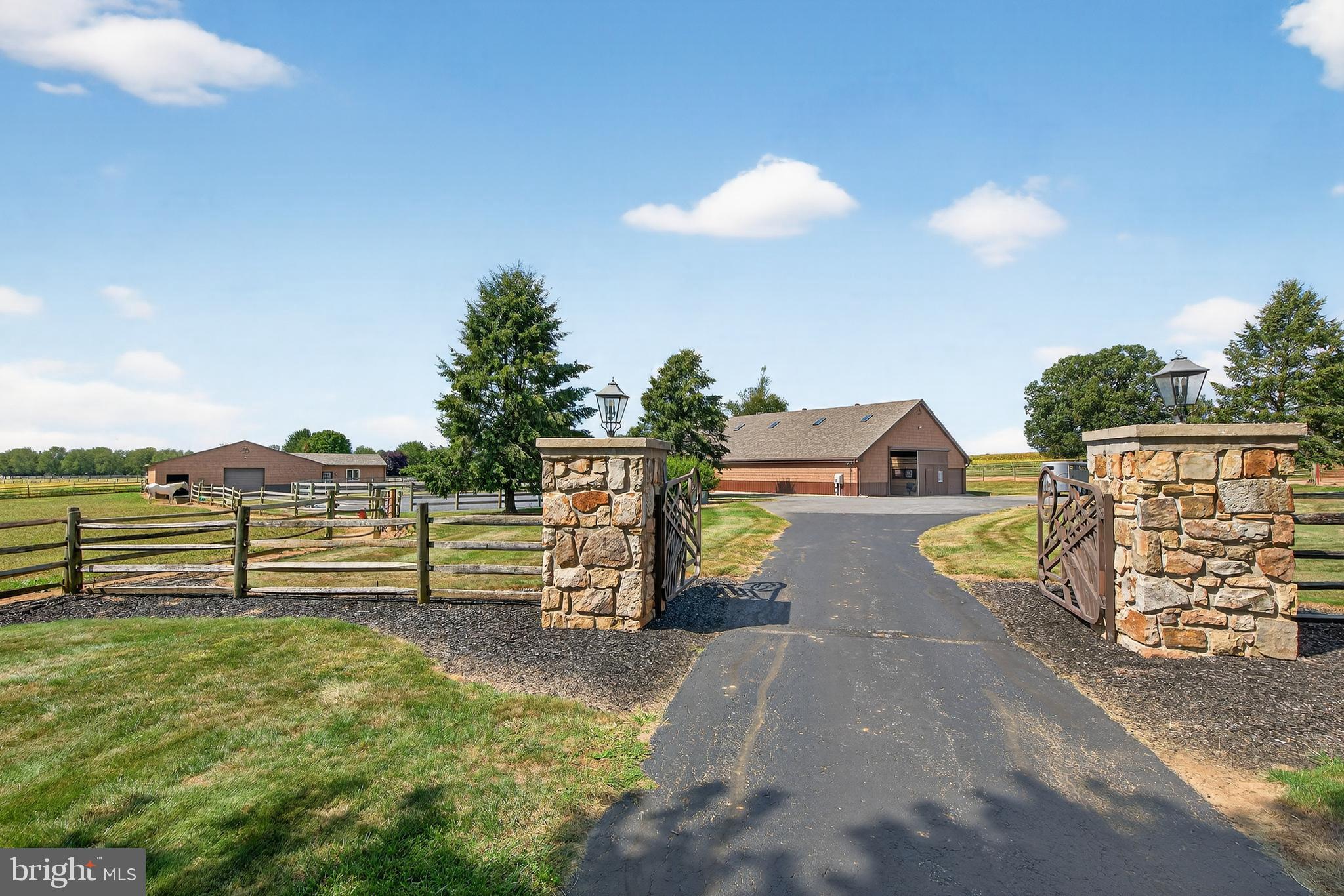 ANNVILLE CLEONA - Residential