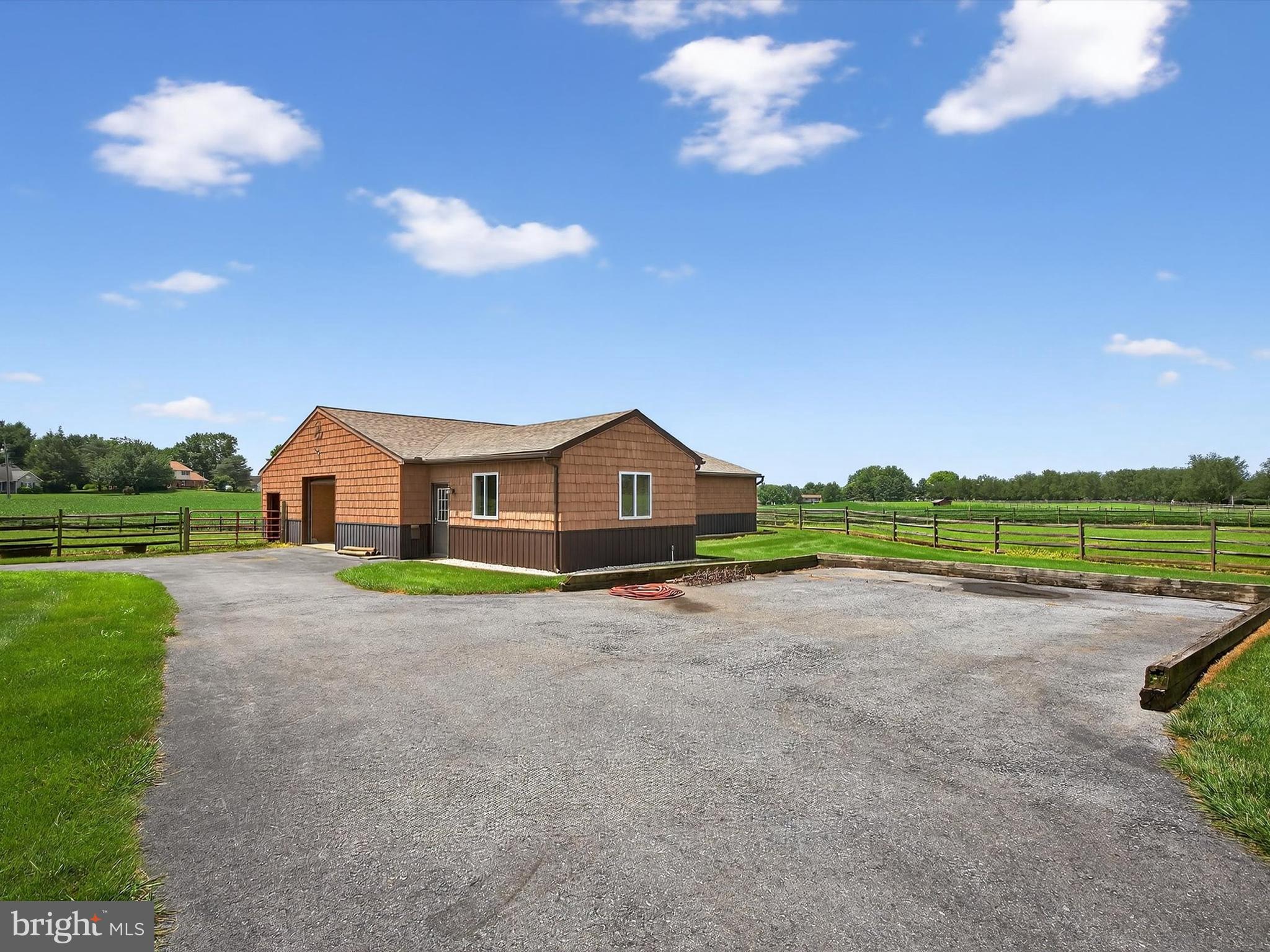 ANNVILLE CLEONA - Residential