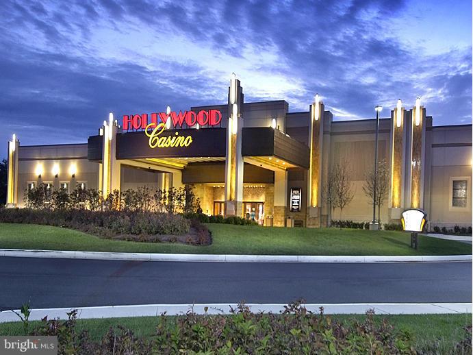 OWENS LANDING - Residential