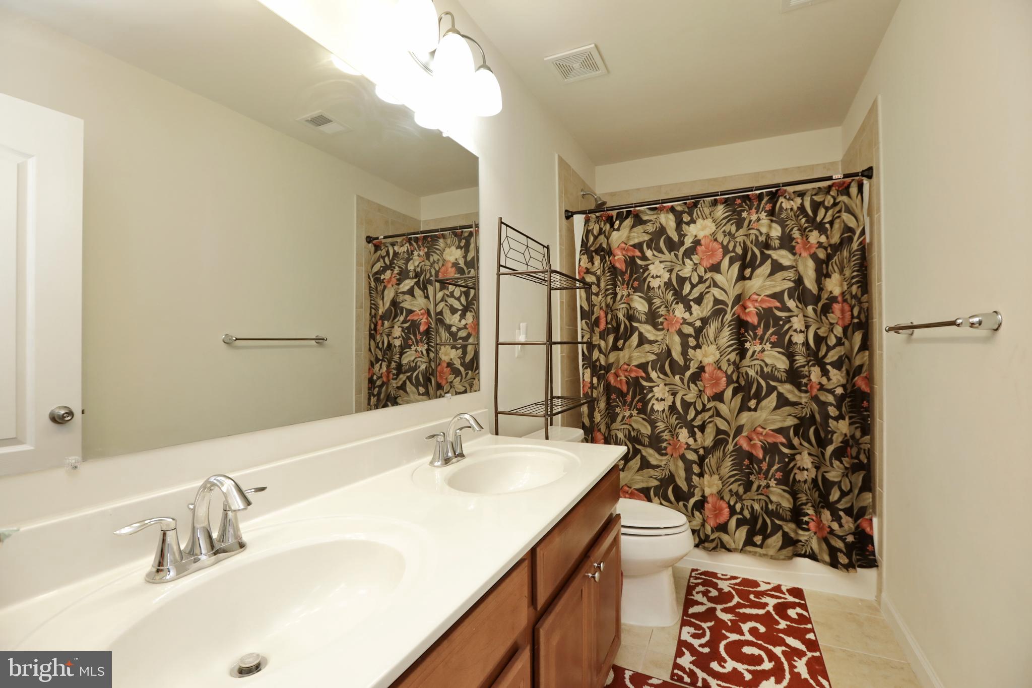 ST CHARLES GLENEAGLES - Residential