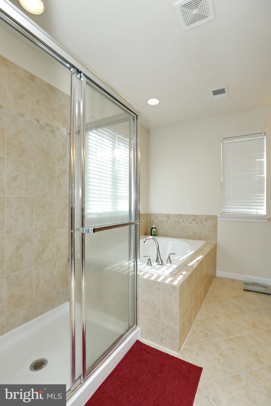 ST CHARLES GLENEAGLES - Residential