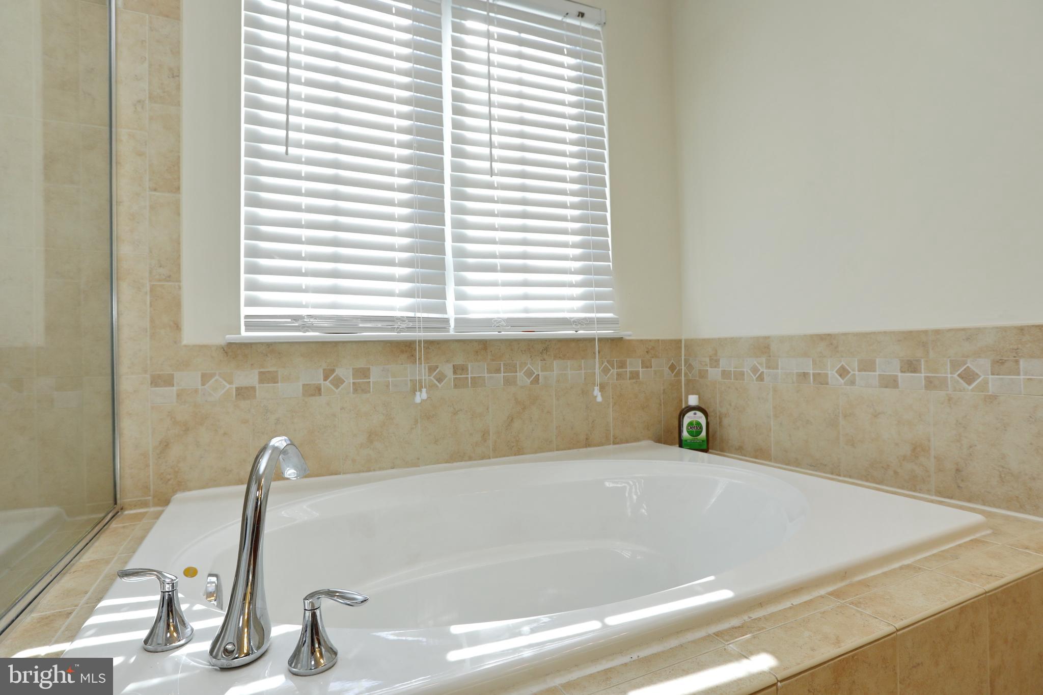 ST CHARLES GLENEAGLES - Residential