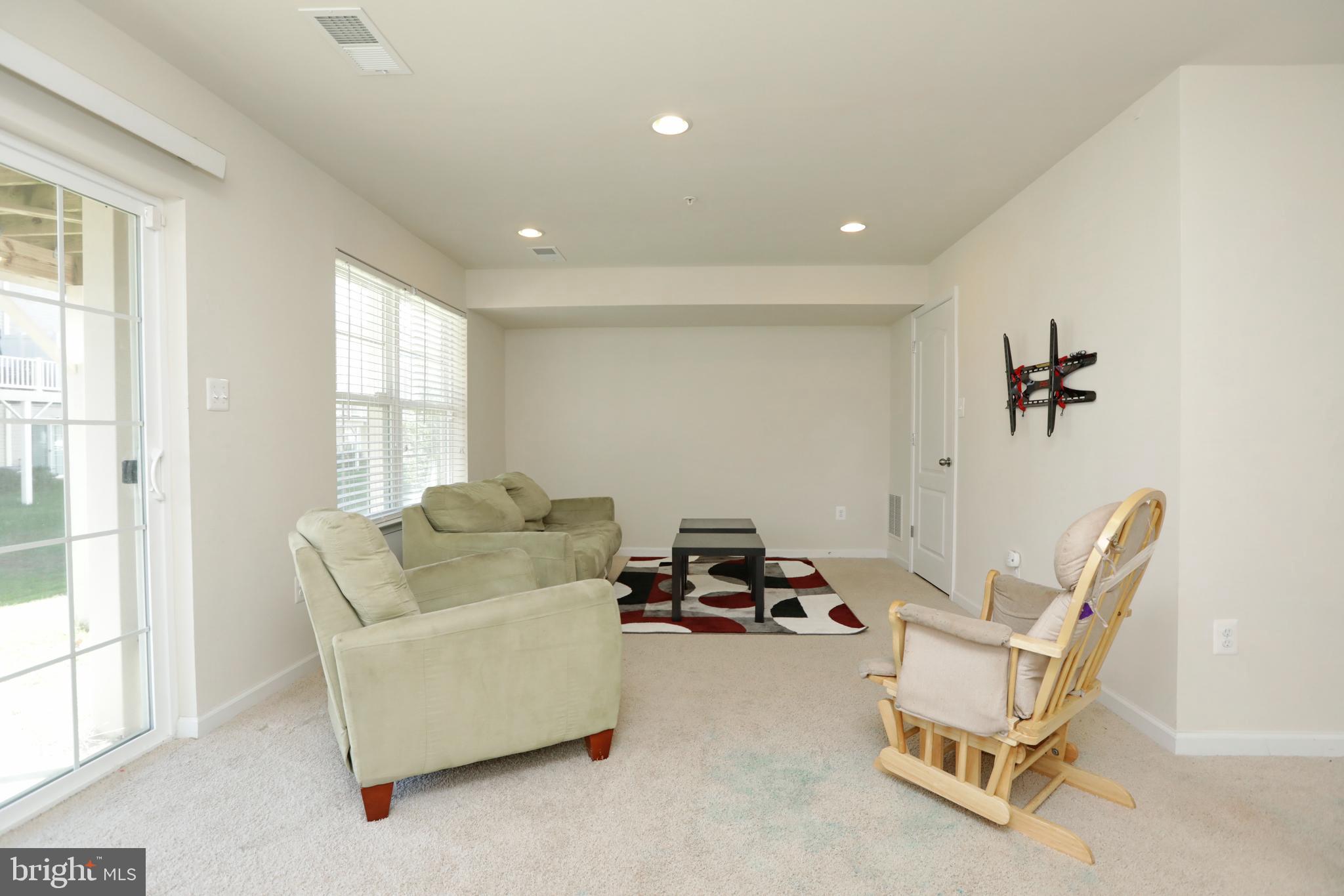 ST CHARLES GLENEAGLES - Residential