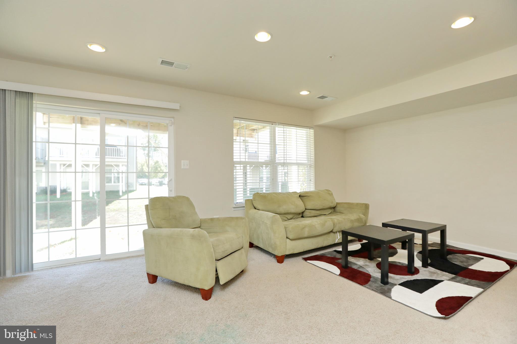 ST CHARLES GLENEAGLES - Residential