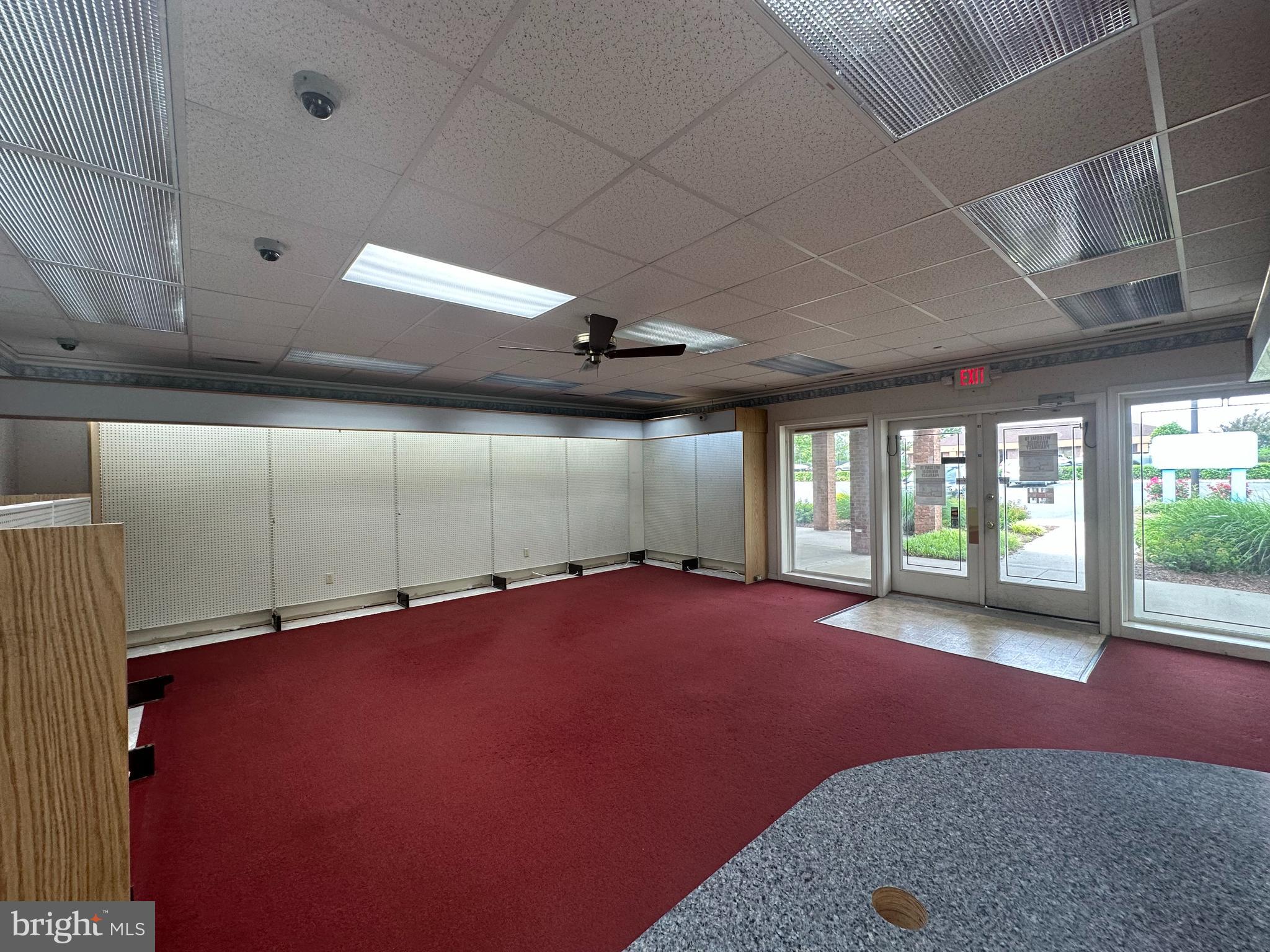 MILFORD ST PROF CM - Commercial Lease