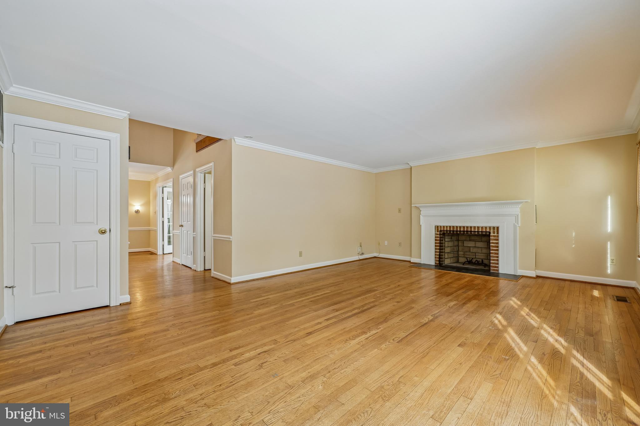 PT ROCKVILLE OUT RES. 3 - Residential