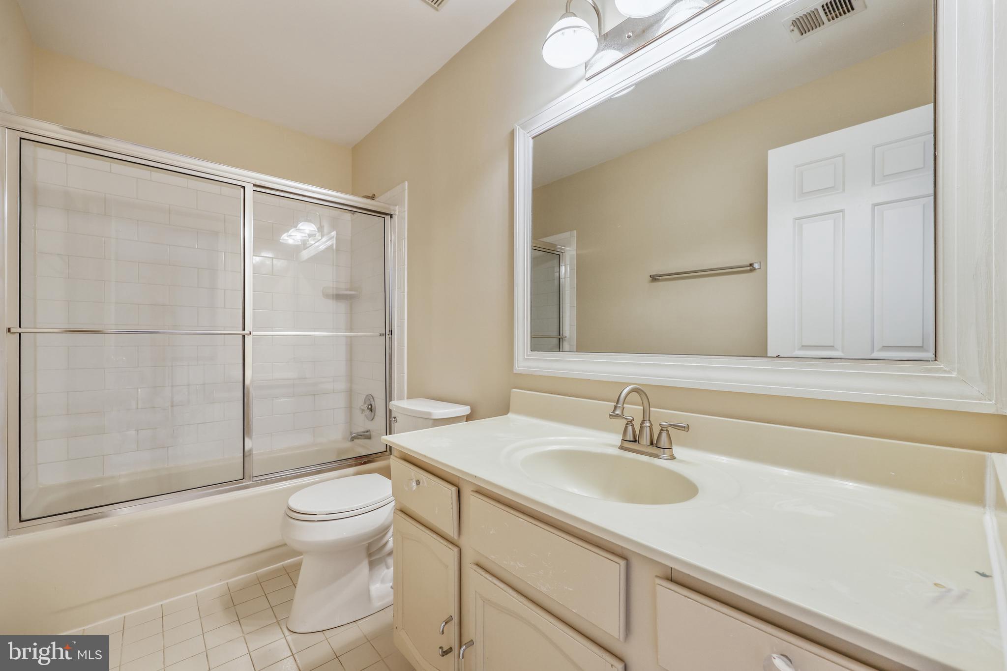 PT ROCKVILLE OUT RES. 3 - Residential