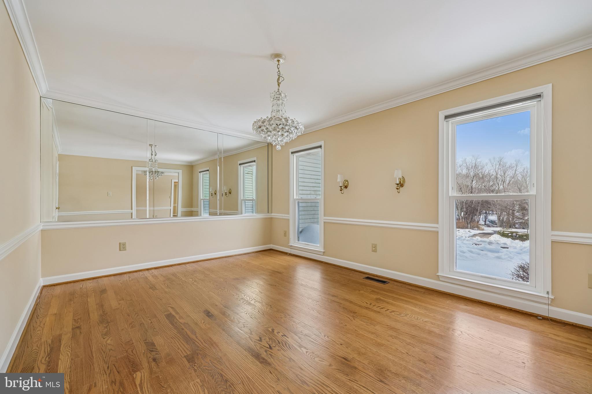 PT ROCKVILLE OUT RES. 3 - Residential