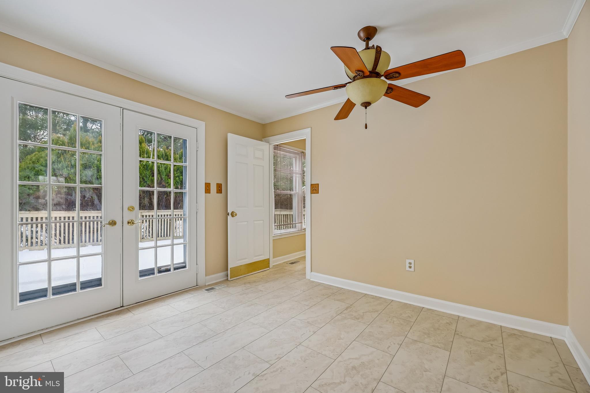 PT ROCKVILLE OUT RES. 3 - Residential