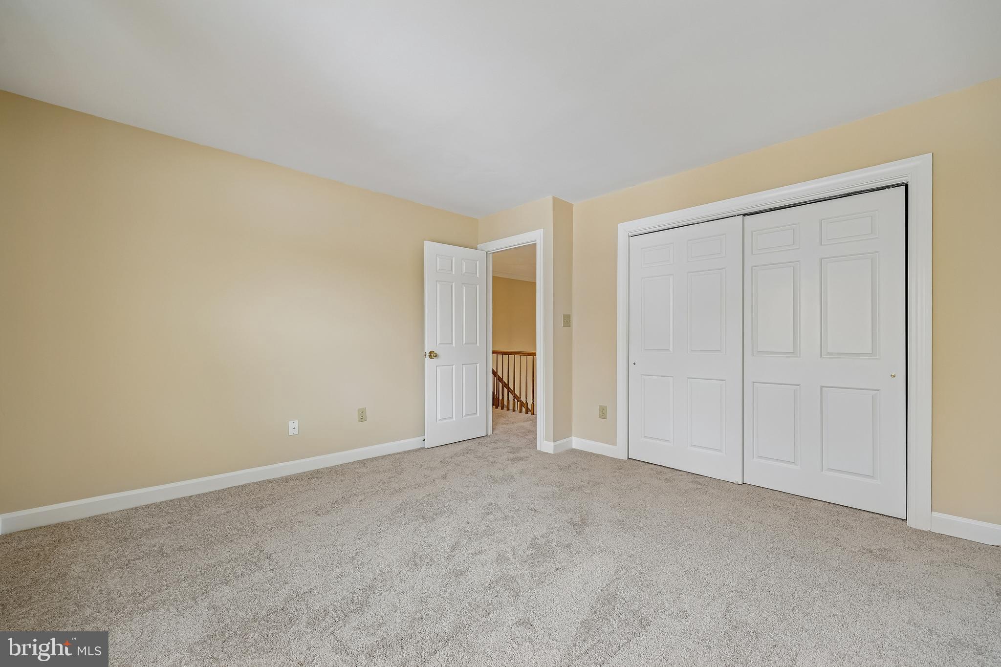 PT ROCKVILLE OUT RES. 3 - Residential