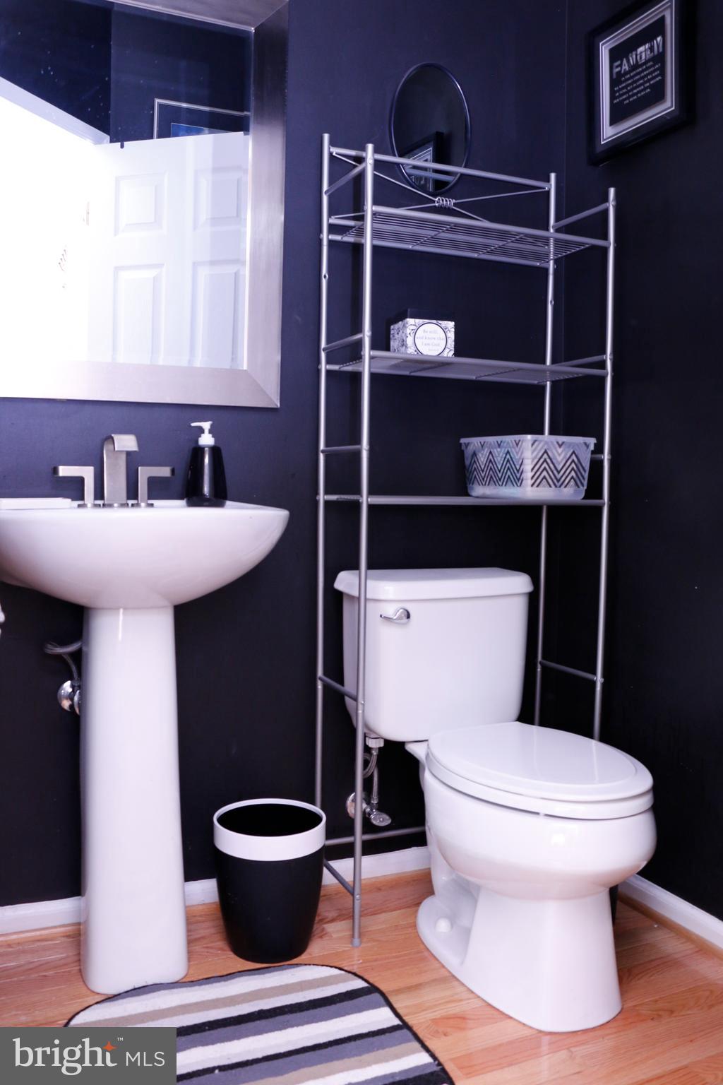 LONGWOOD - Residential Lease