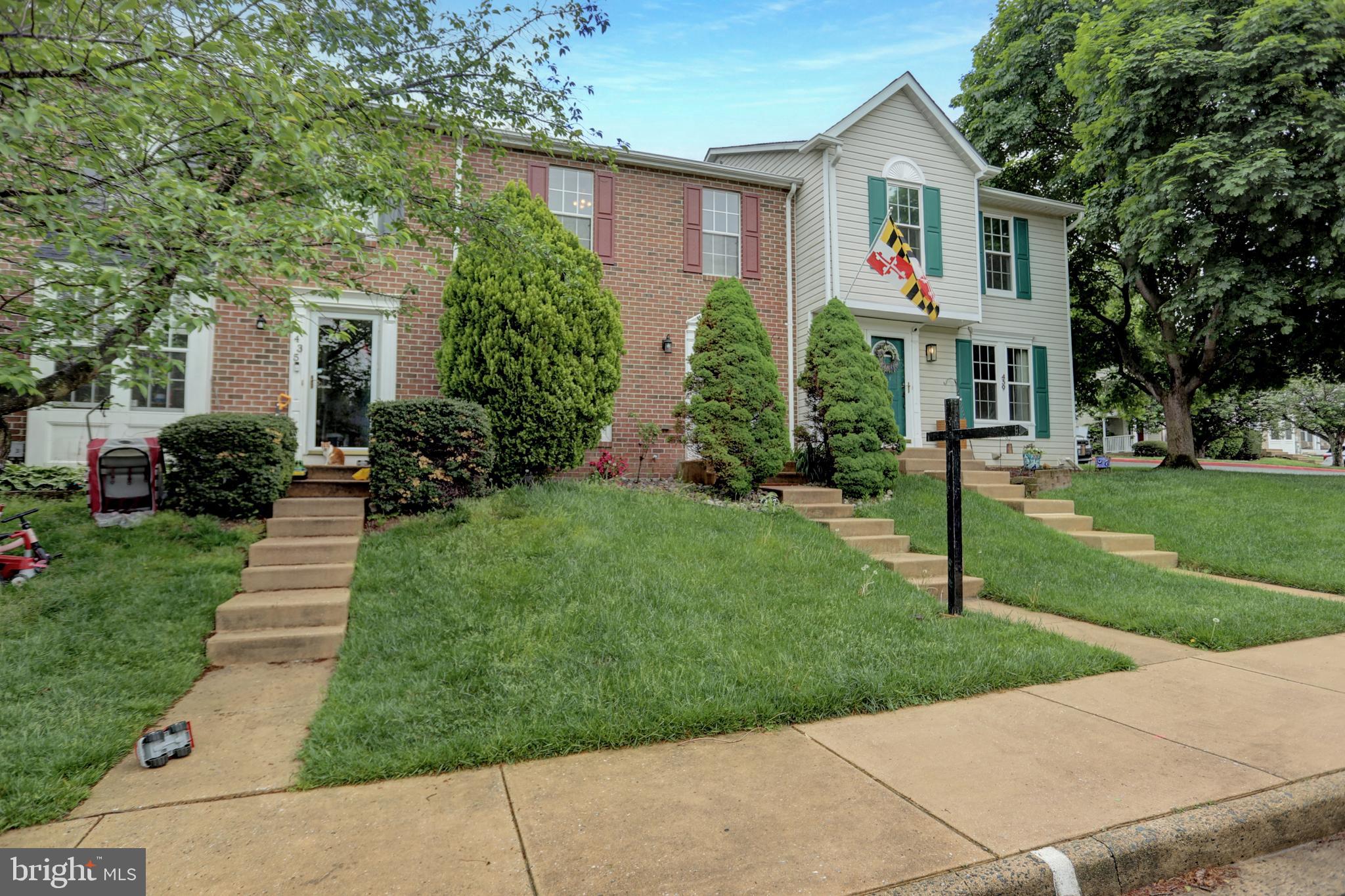 CONSTANT FRIENDSHIP - Residential Lease