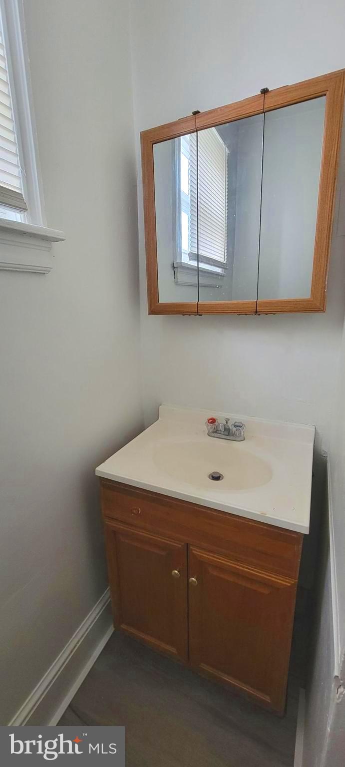 OVERBROOK - Residential Lease