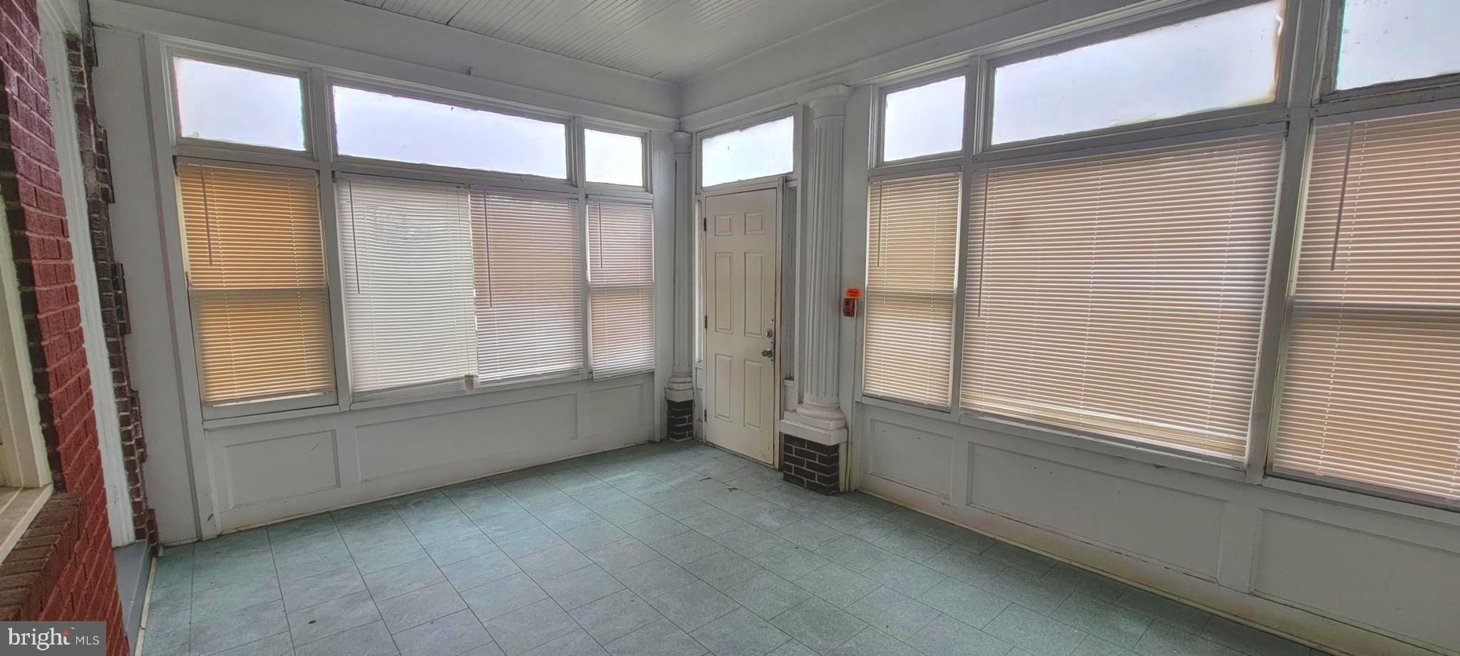 OVERBROOK - Residential Lease