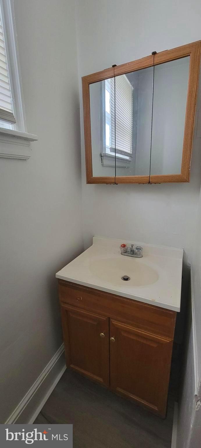 OVERBROOK - Residential Lease