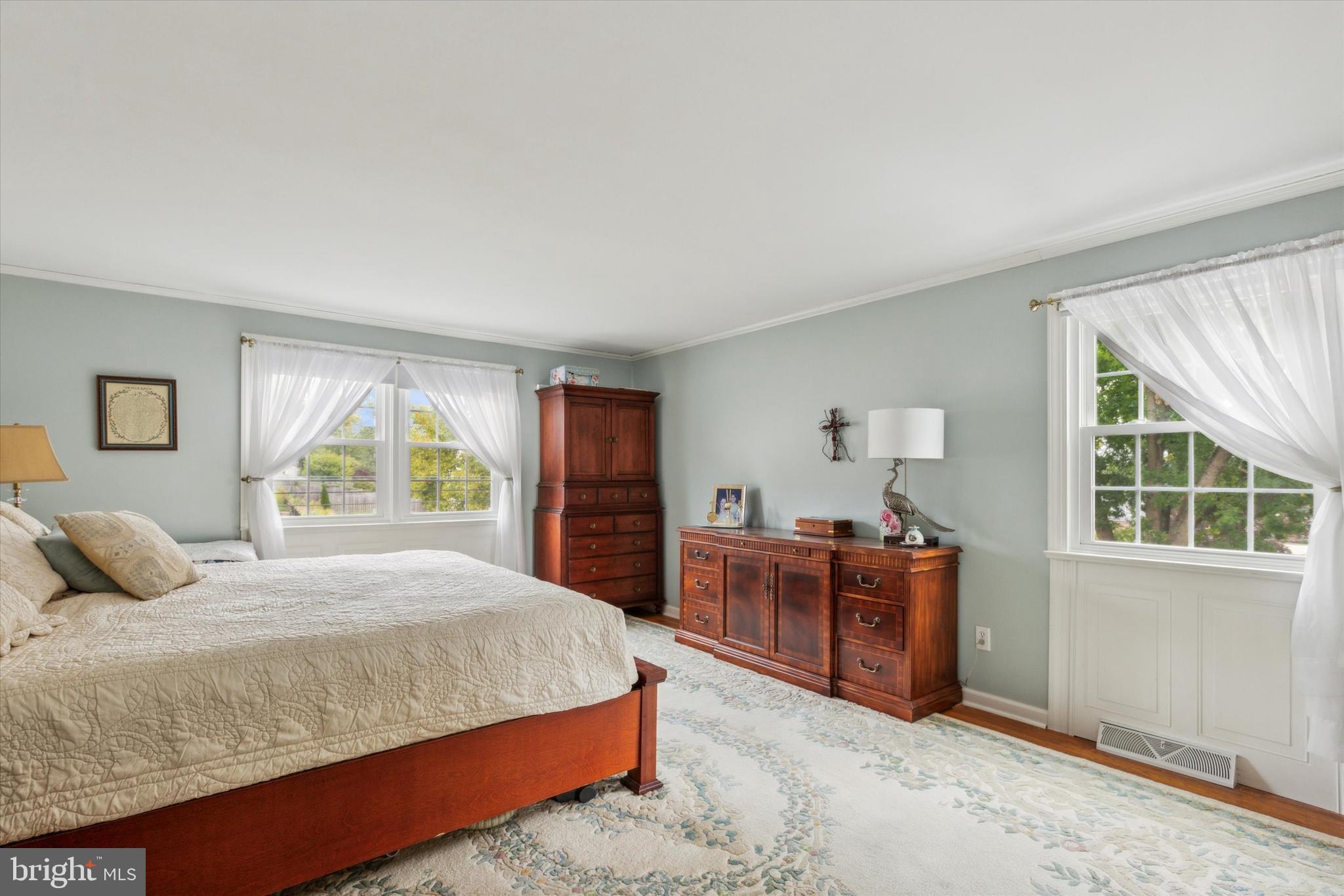 PLYMOUTH VALLEY - Residential