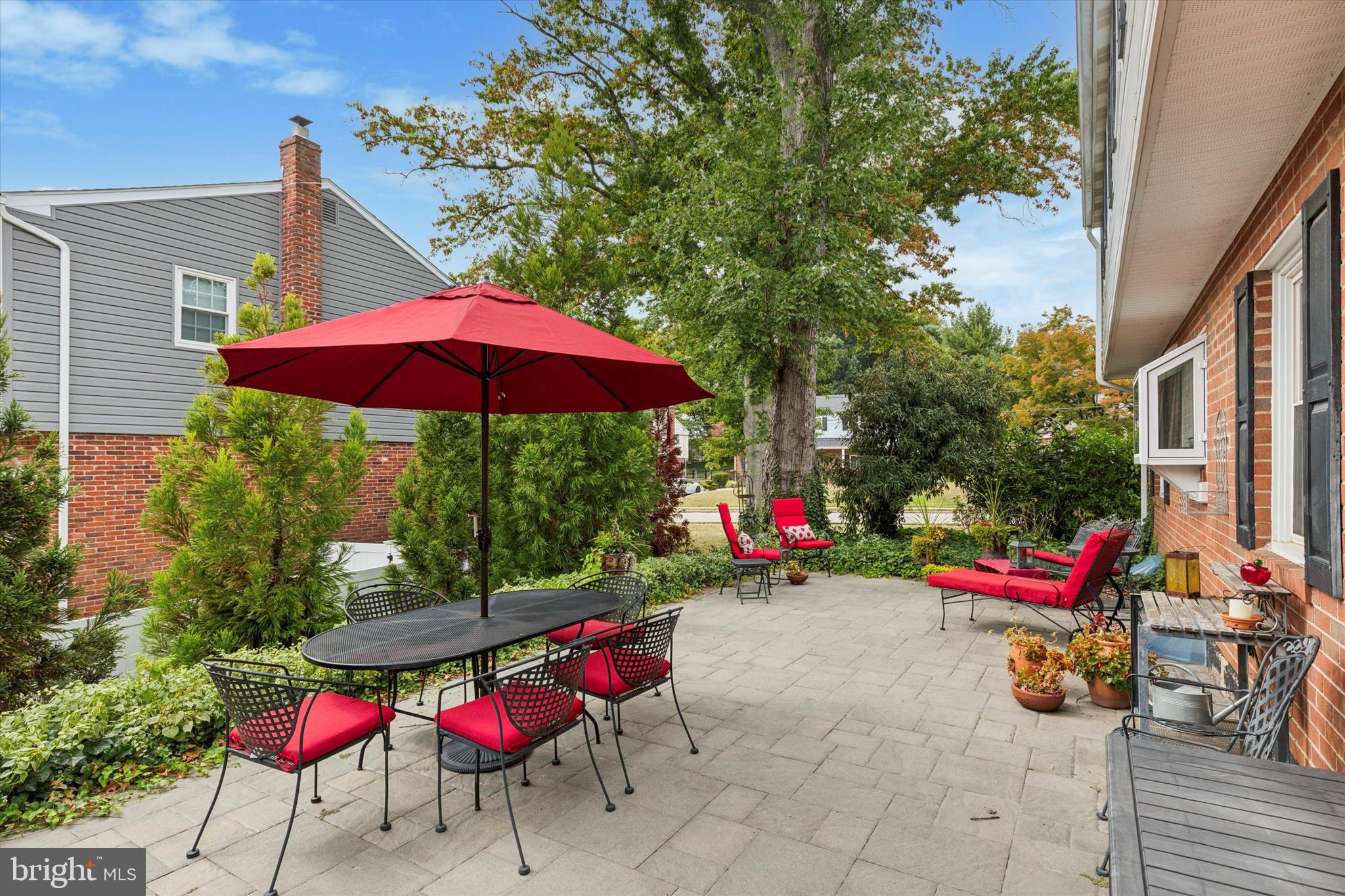 PLYMOUTH VALLEY - Residential