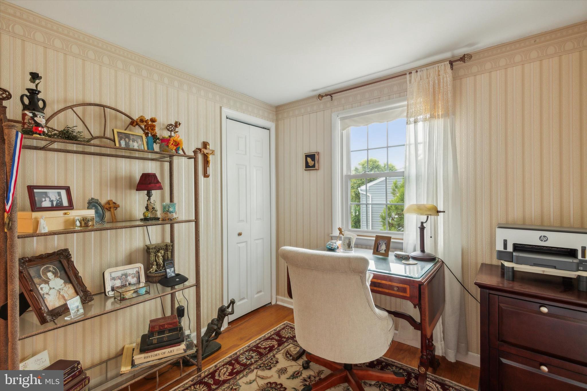 PLYMOUTH VALLEY - Residential