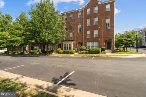 Townhouse For Sale - 15159 Kentshire Drive #473<br/> WOODBRIDGE, VA 22191