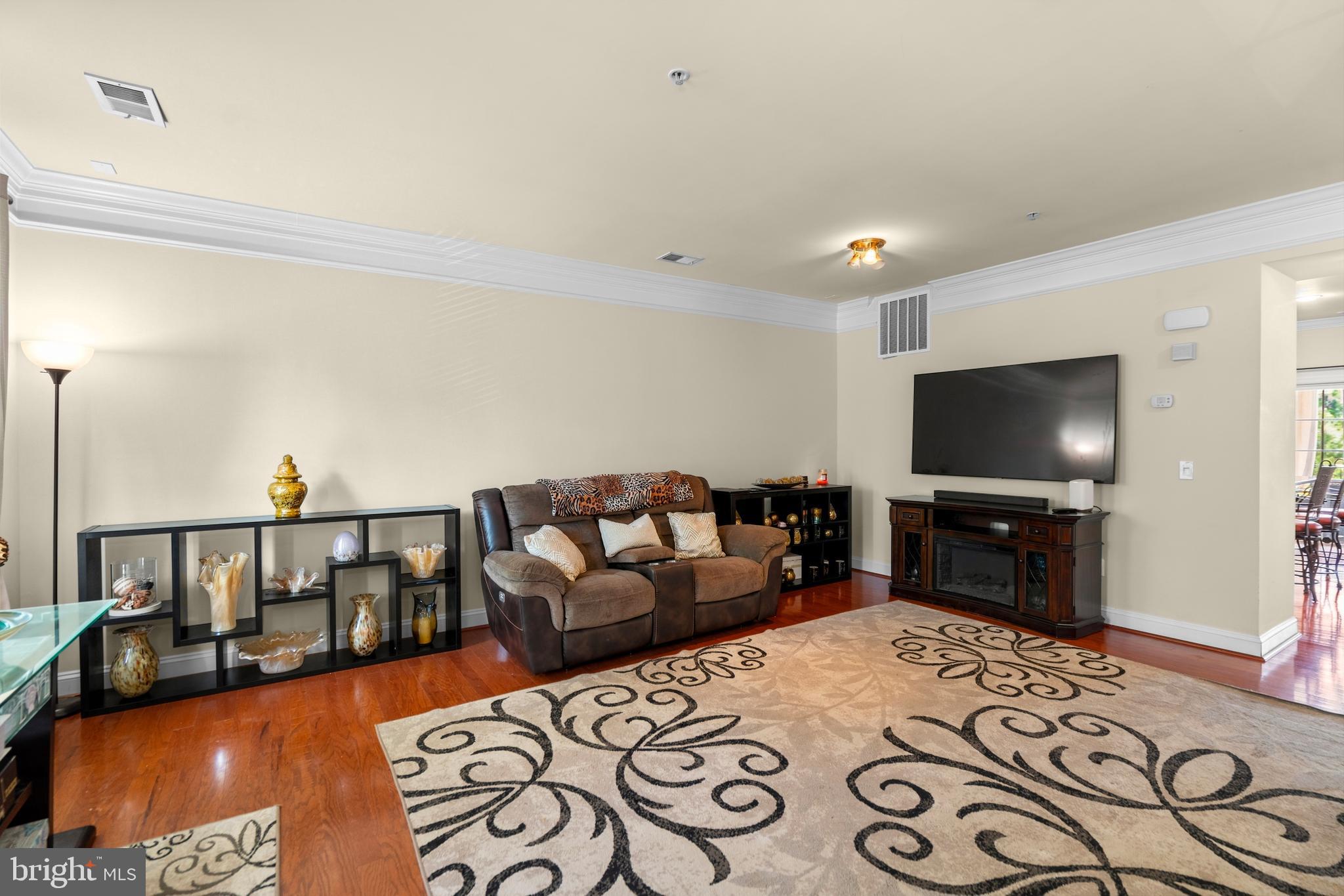 15159 KENTSHIRE DRIVE 473