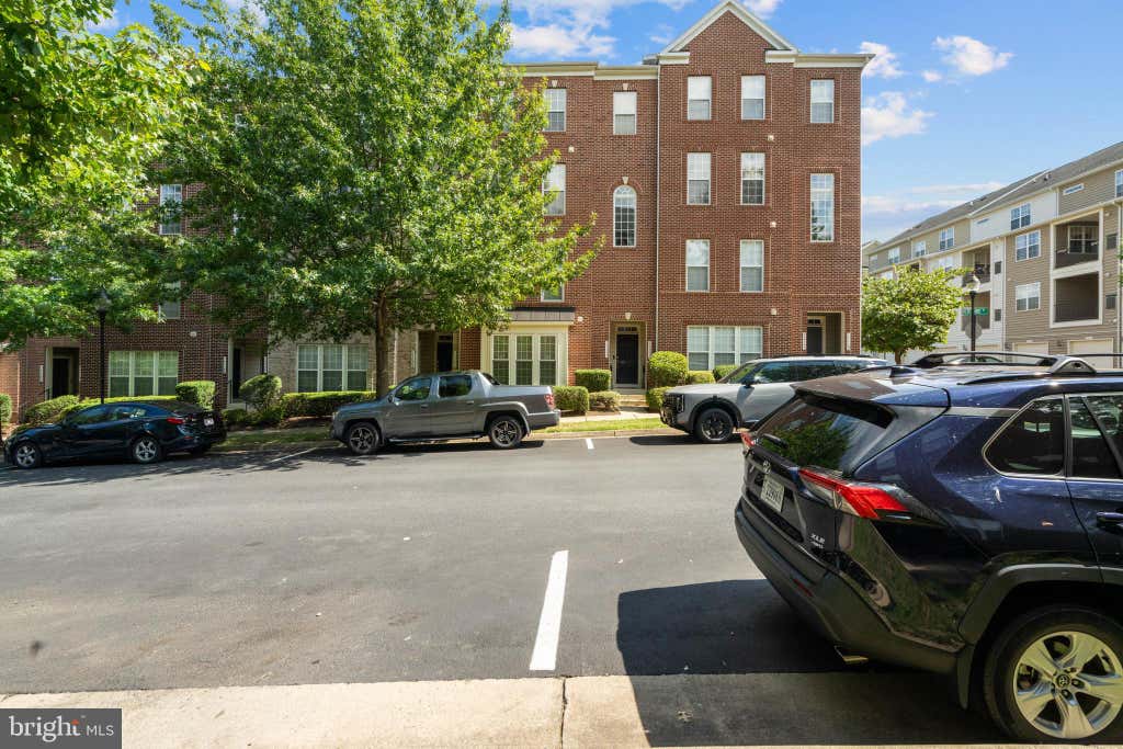 Photo of 15159 Kentshire Drive #473, WOODBRIDGE, VA 22191 (MLS # VAPW2129086)