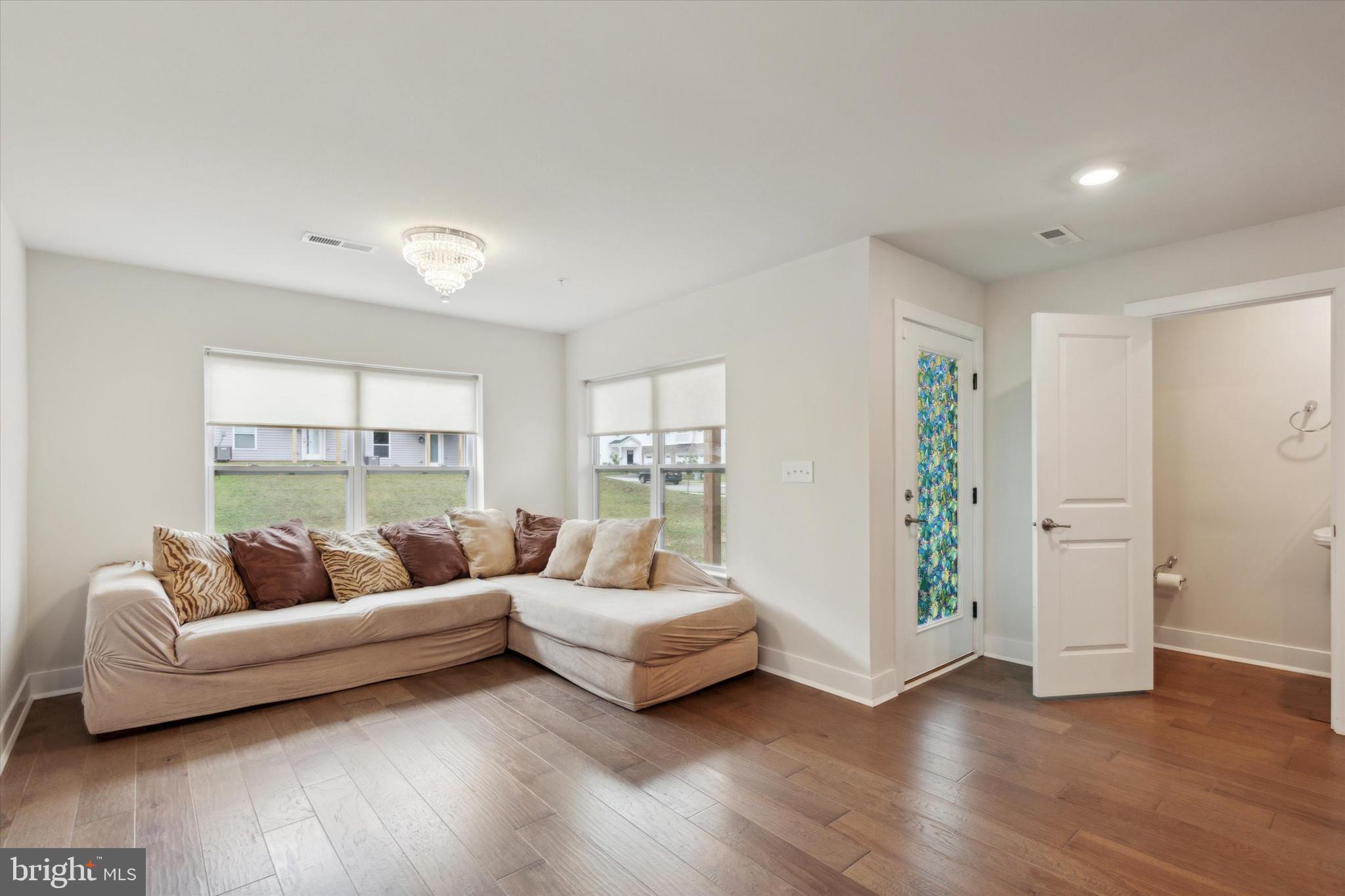 804 PECAN ROAD