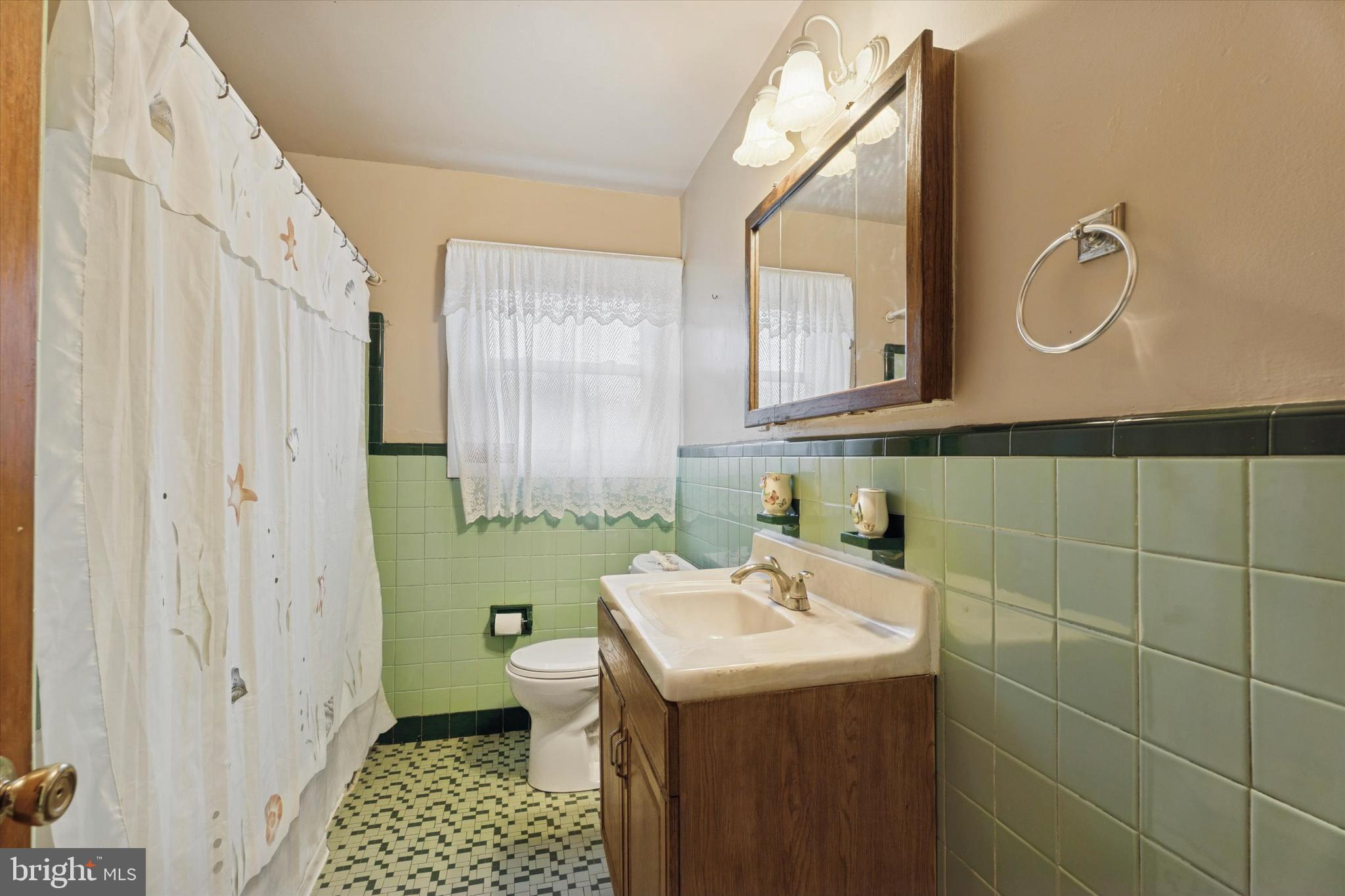 LANGFORD HILLS - Residential