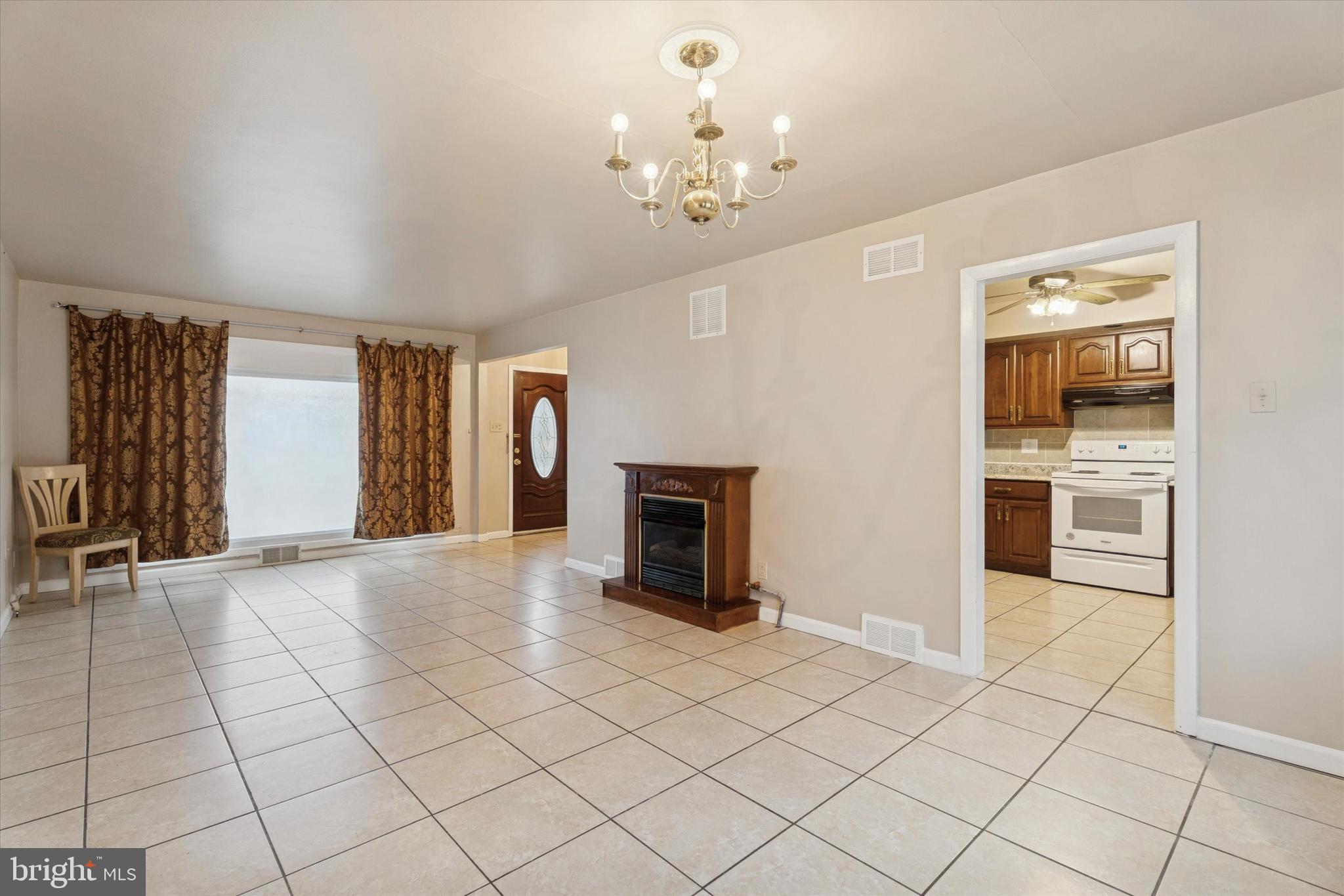 301 S NEW ARDMORE AVENUE