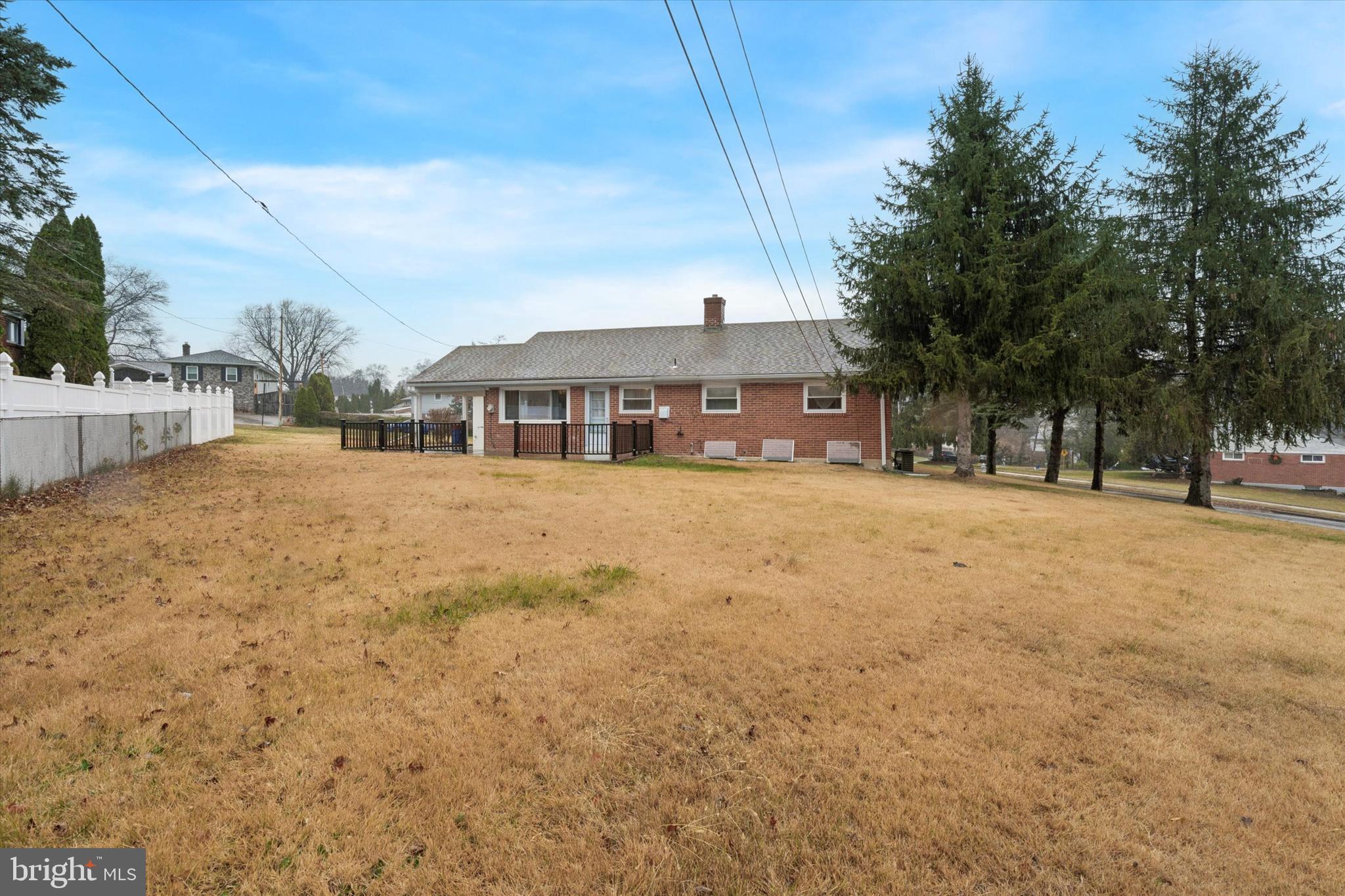 LANGFORD HILLS - Residential