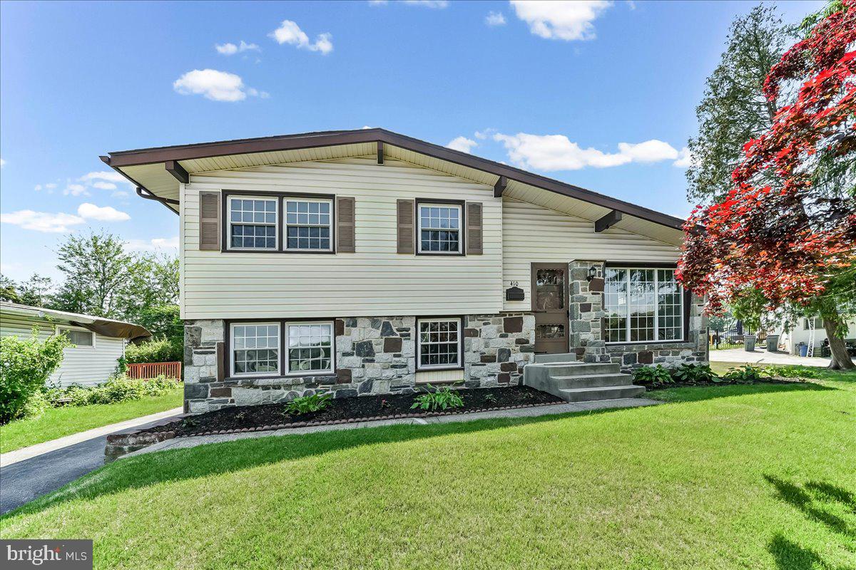 LAWRENCE PARK - Residential