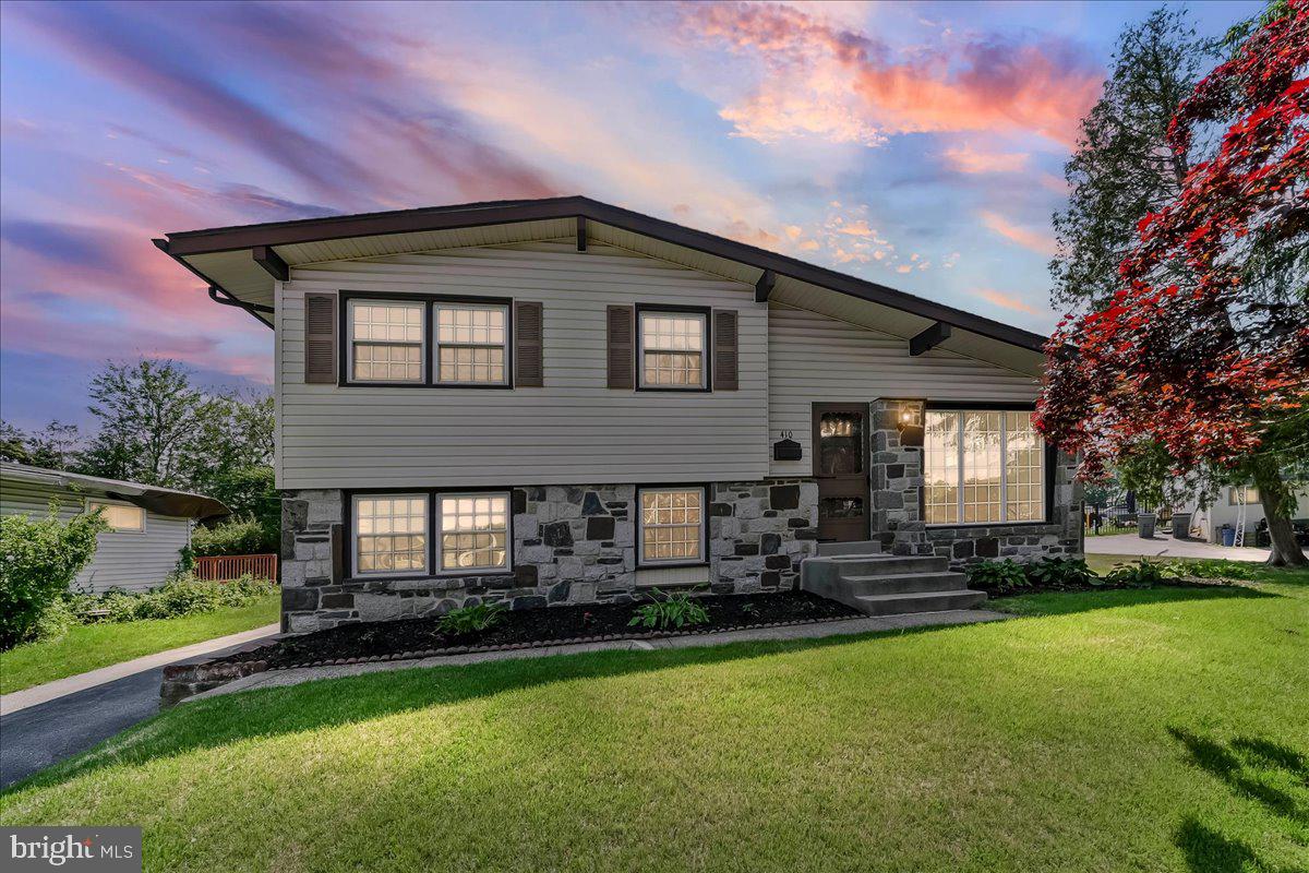LAWRENCE PARK - Residential