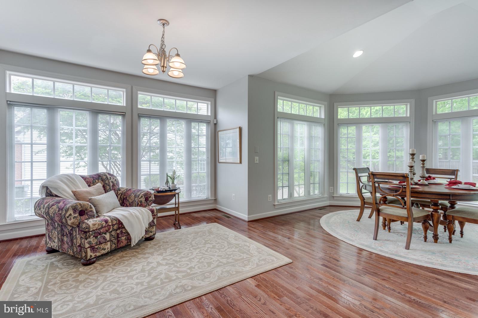 TREGARON - Residential