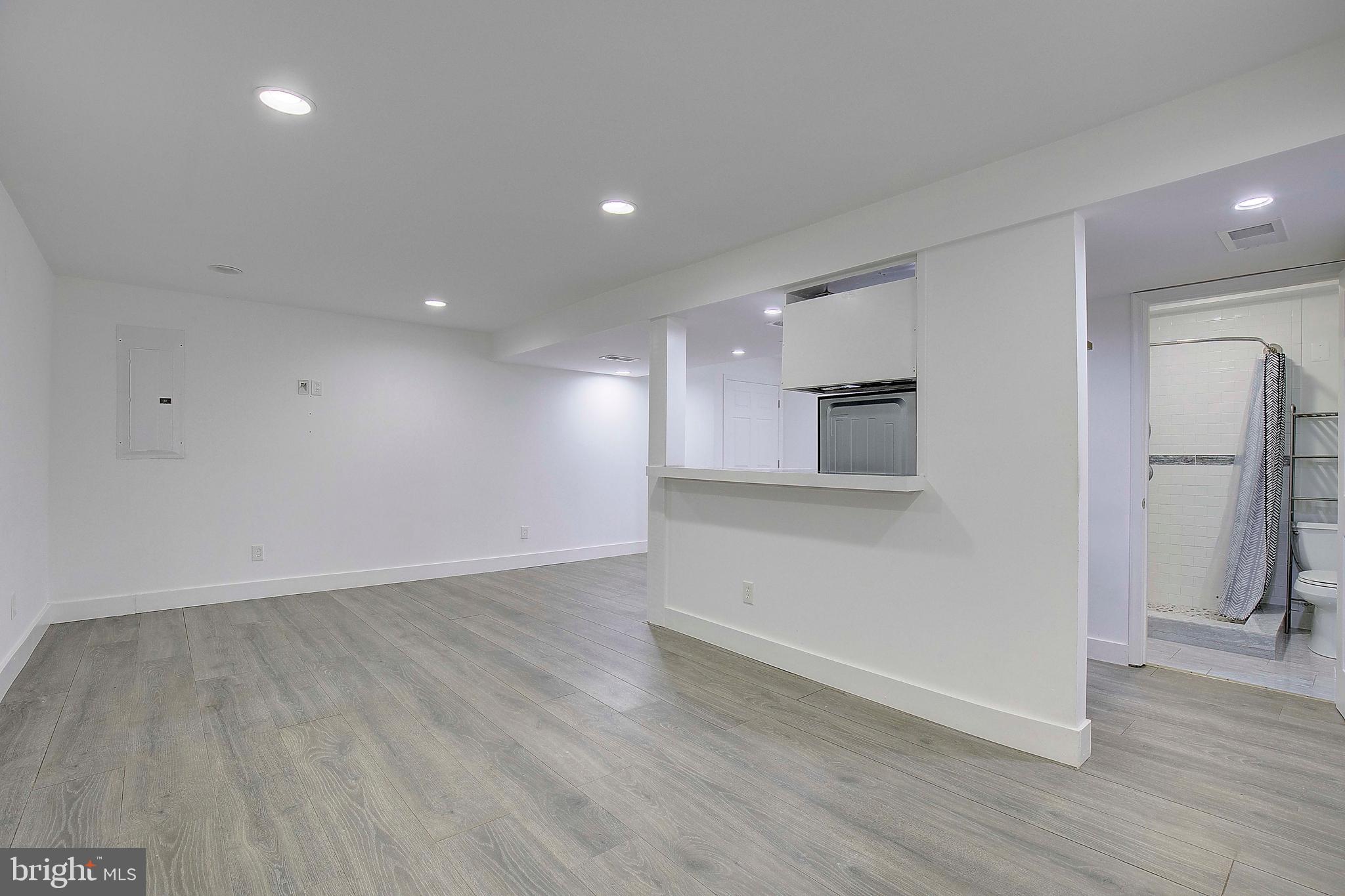 SALTWORKS ON SEVERN - Residential