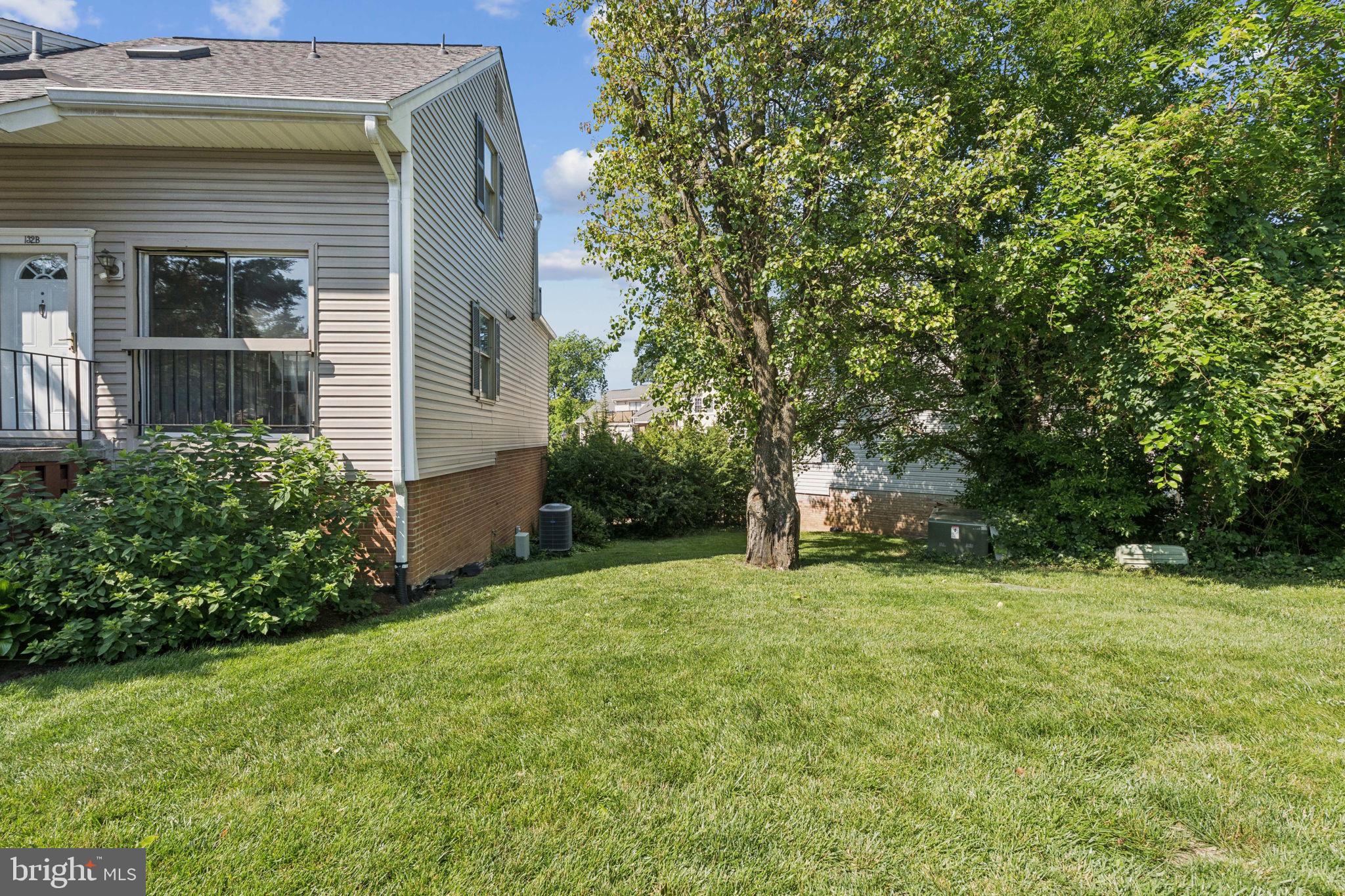 BEDFORD PARK - Residential