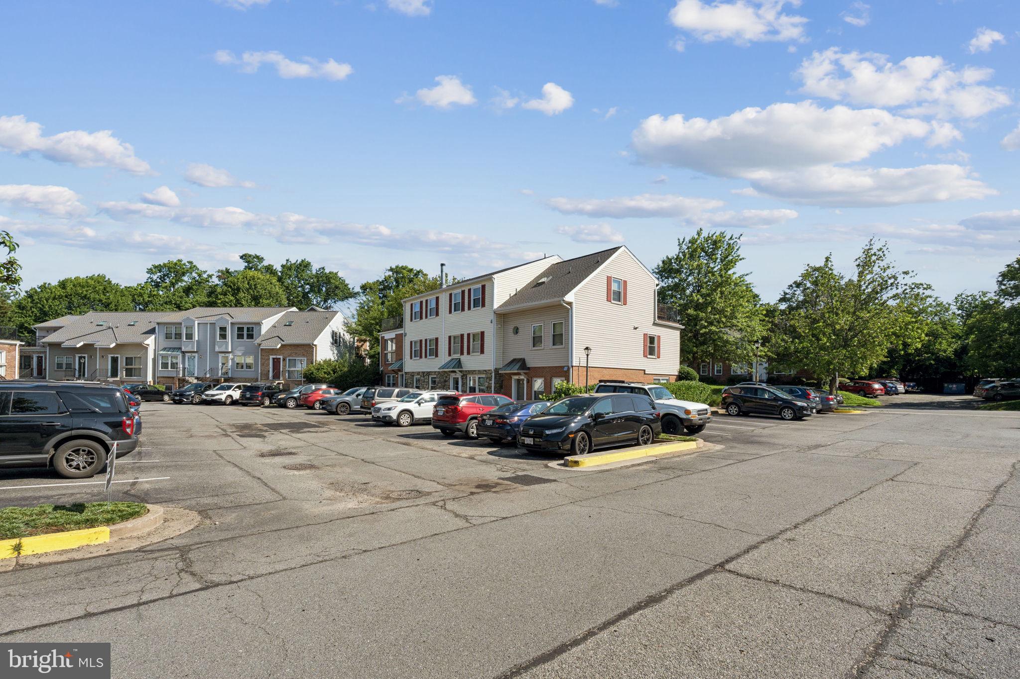 BEDFORD PARK - Residential
