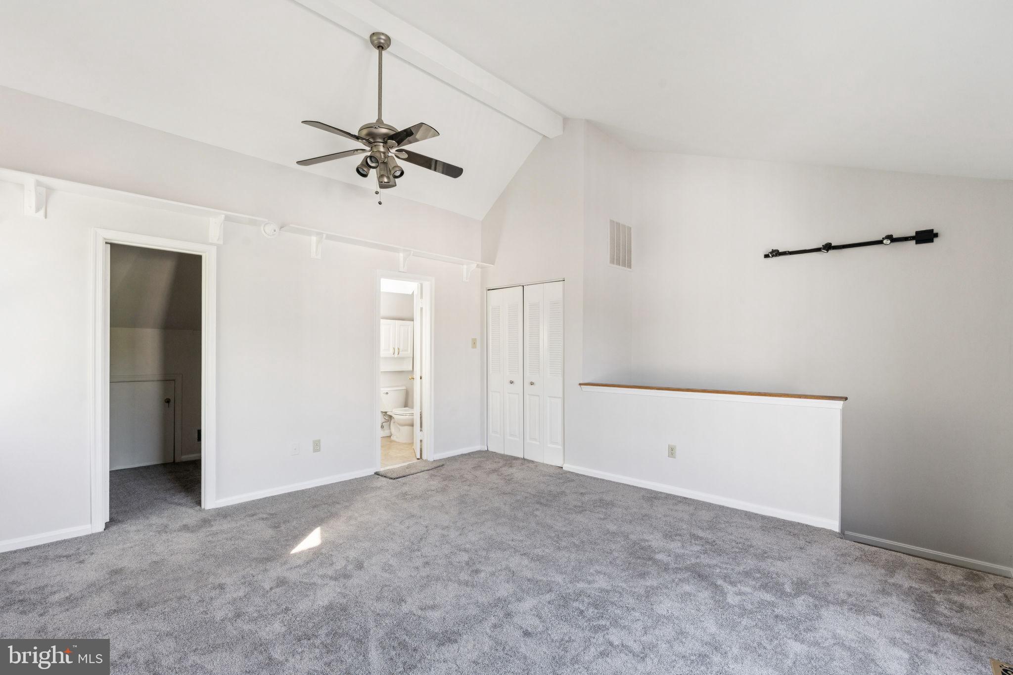 BEDFORD PARK - Residential