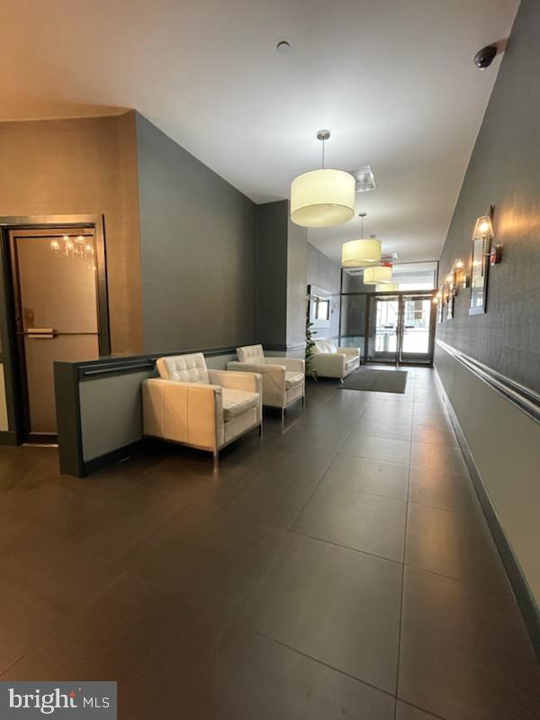 CENTER CITY - Residential