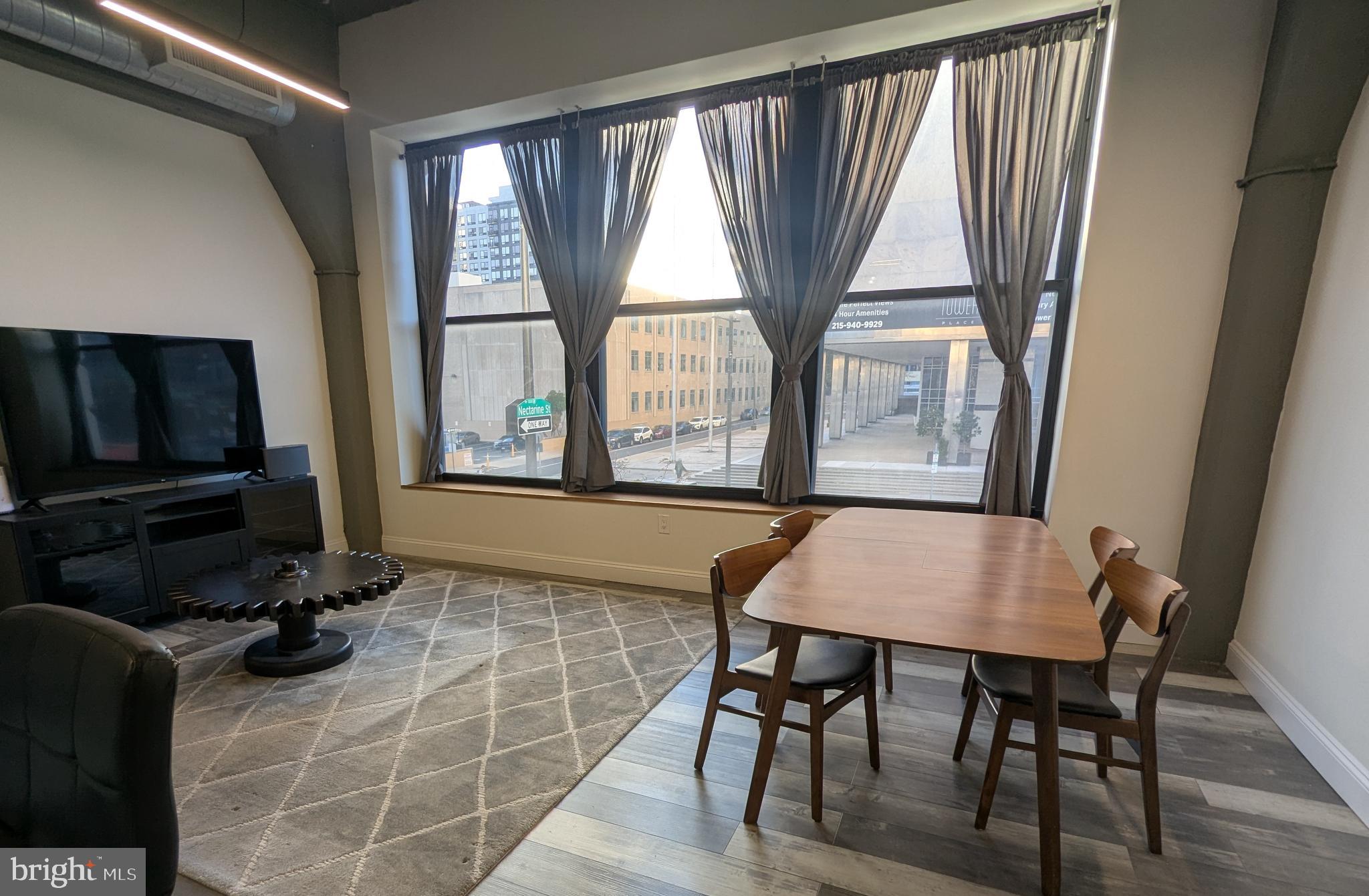 CENTER CITY - Residential