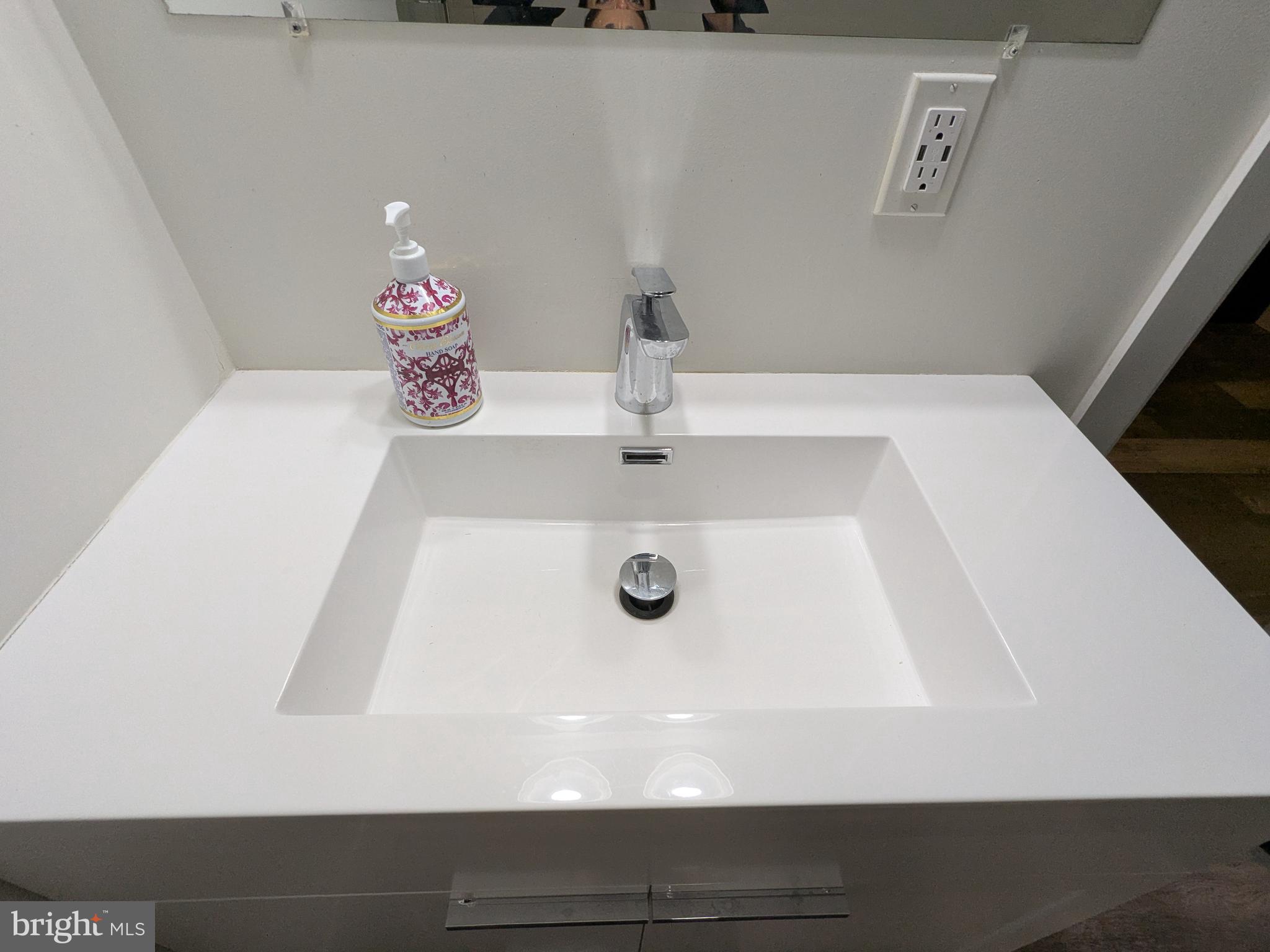 CENTER CITY - Residential